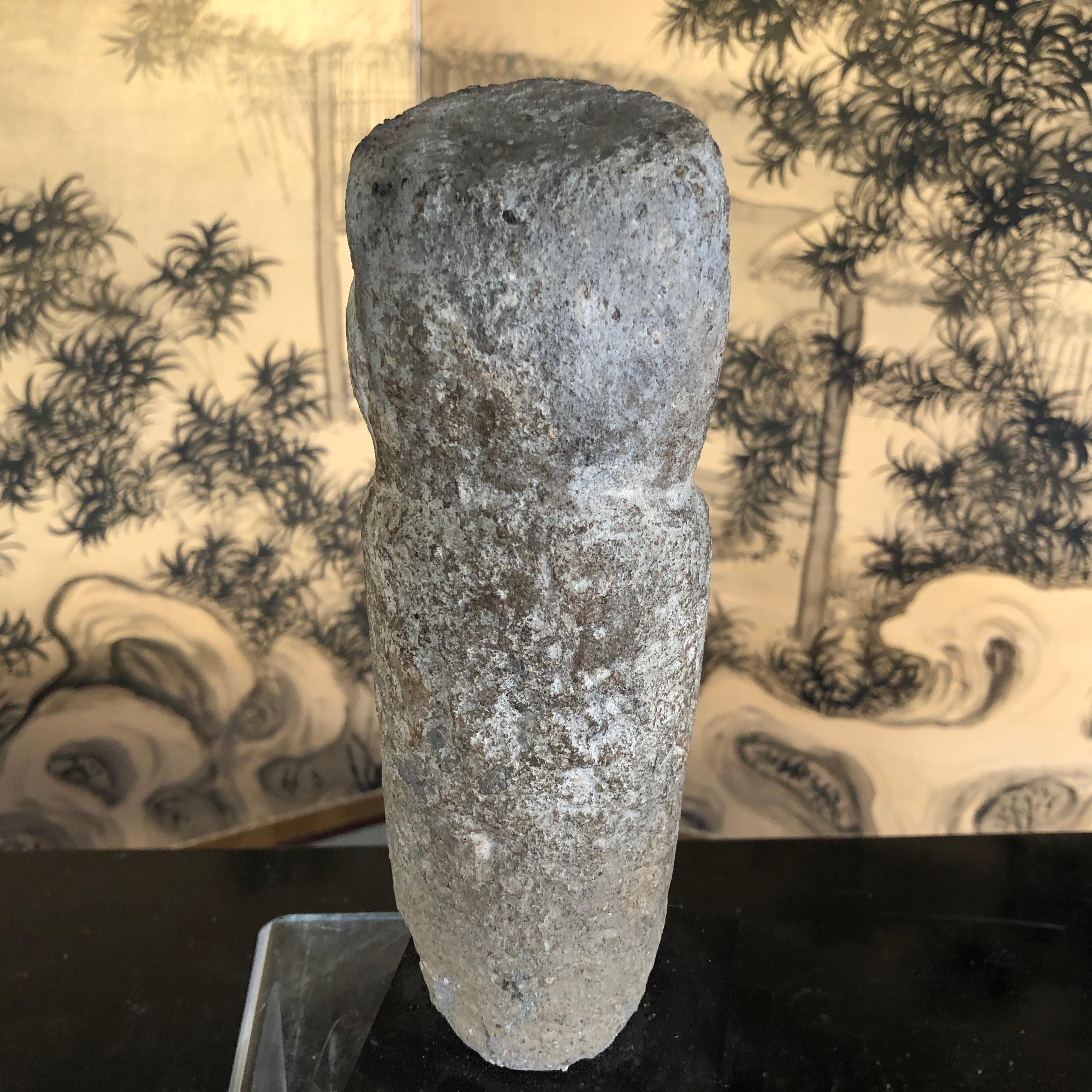 Escultura Efigie Kachina de Piedra Antigua Tallada a Mano de los Nativos Americanos en venta 8
