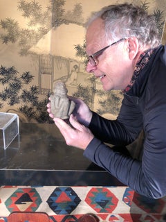 Escultura antigua de ídolo de pipa de piedra tallada a mano de los nativos americanos