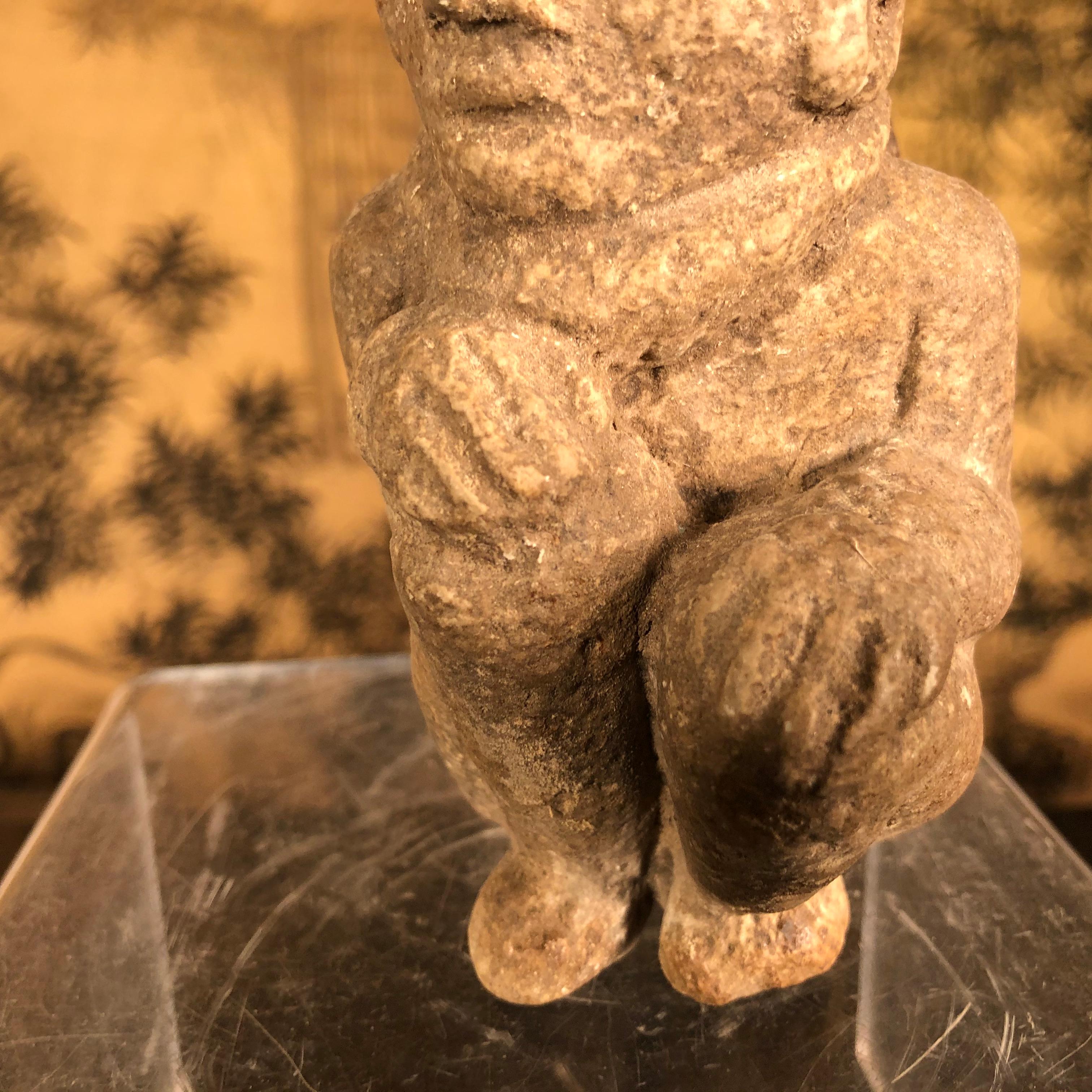Pierre Ancienne sculpture de diadème en pierre sculptée à la main d'Amérique amérindienne en vente