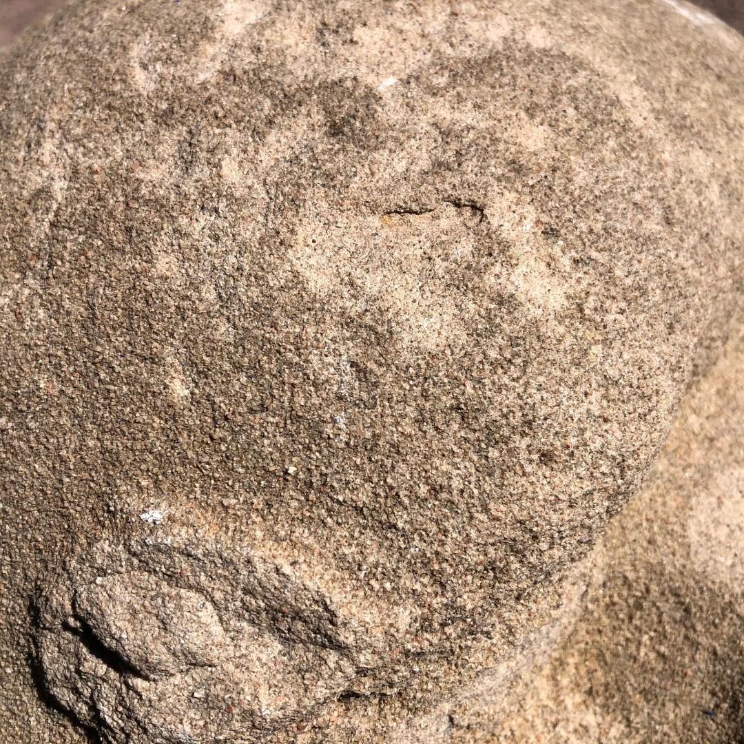 Escultura Efigie de Cabeza Humana en Piedra Natural Antigua de los Nativos Americanos en venta 3