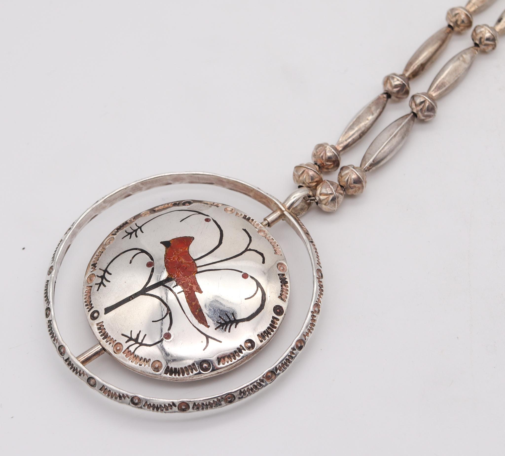 Native American 1950 Zuni Vogel Halskette in Sterling eingelegt Türkis & Karneol (Gemischter Schliff) im Angebot