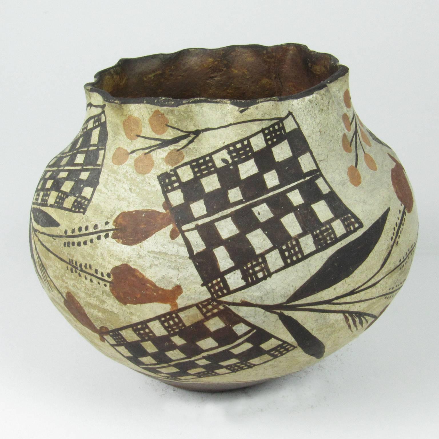 Native American Acoma Pot In Good Condition In Concord, MA