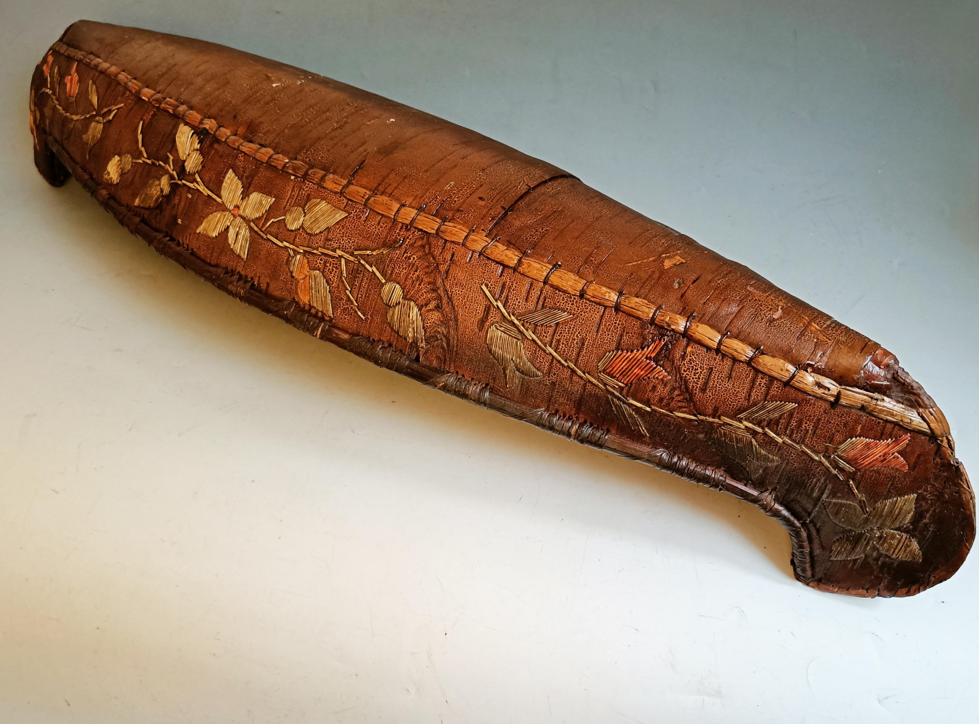 Grande bélière amérindienne ancienne modèle Micmac en bouleau  canoë Woodlands C.I.C. 1850 Bon état - En vente à London, GB