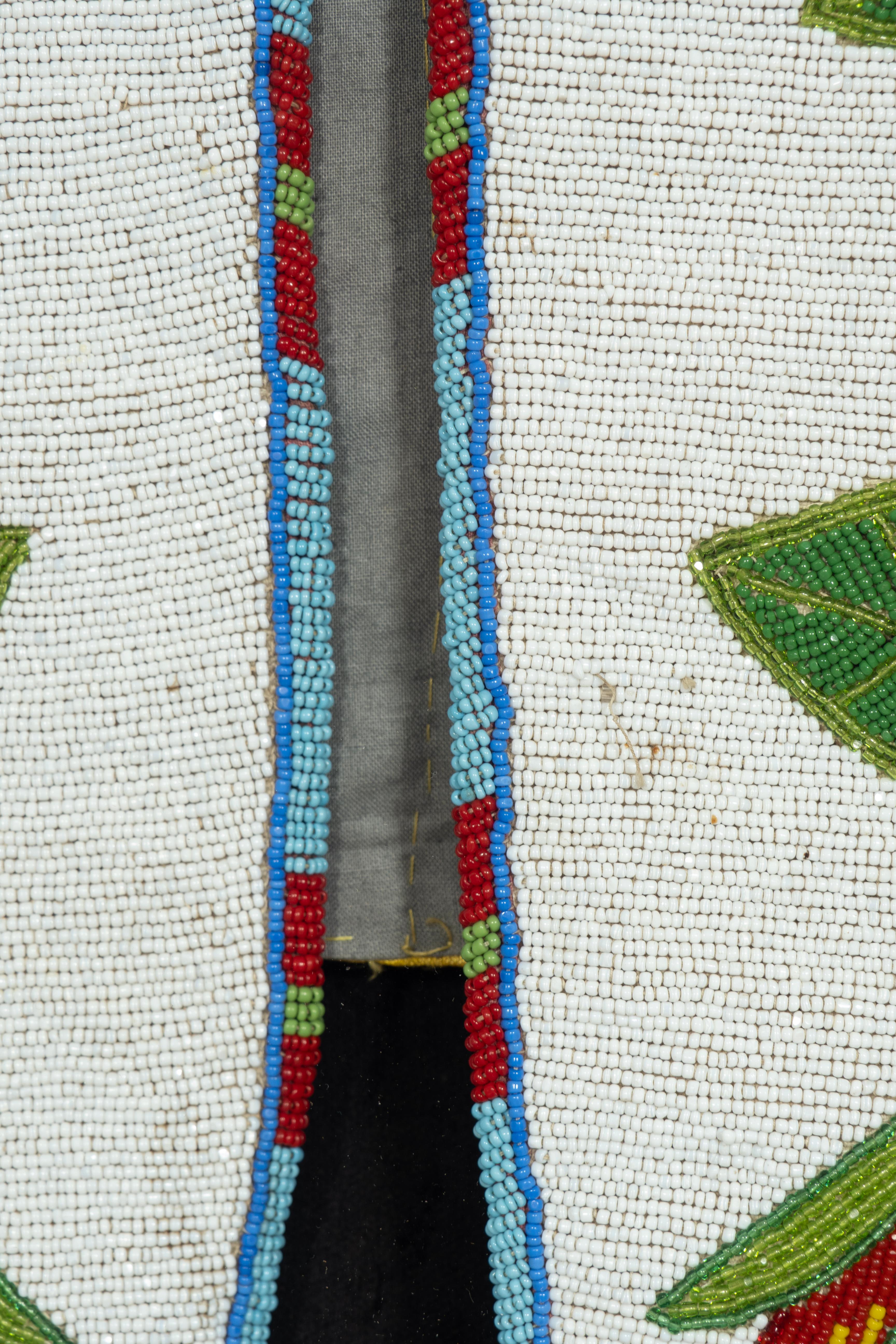 Native American Beaded Vest im Angebot 3