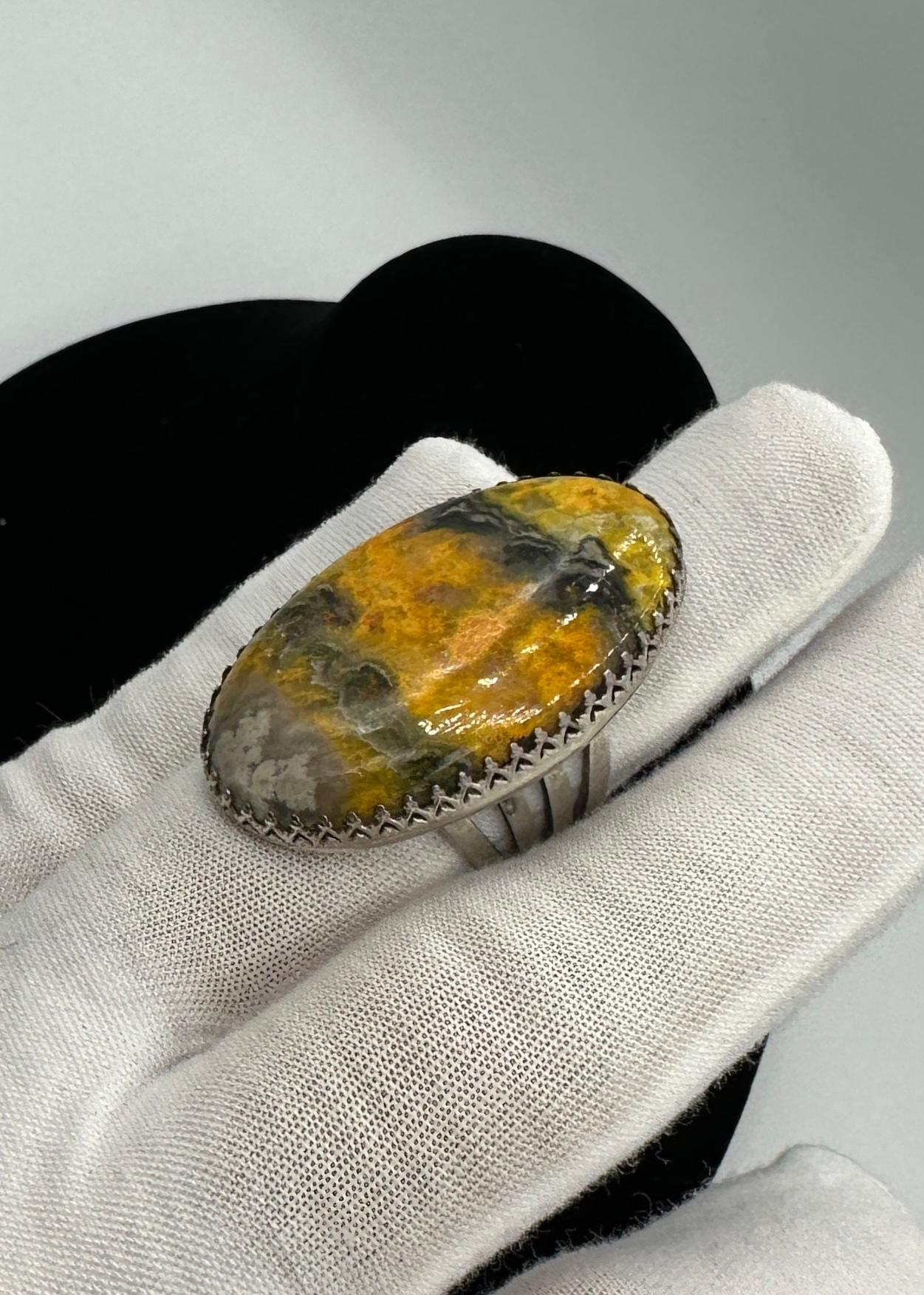  Native American Bumble Bee Agate Ring by Jacob Jake Francosa San Felipe Silver In Excellent Condition In New York, NY