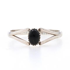 Native American Coonsis Zuni Onyx Solitaire Ring - Sterling Silver 925
