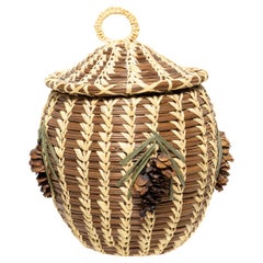 Native American Coushatta Lidded Pine Needle Basket