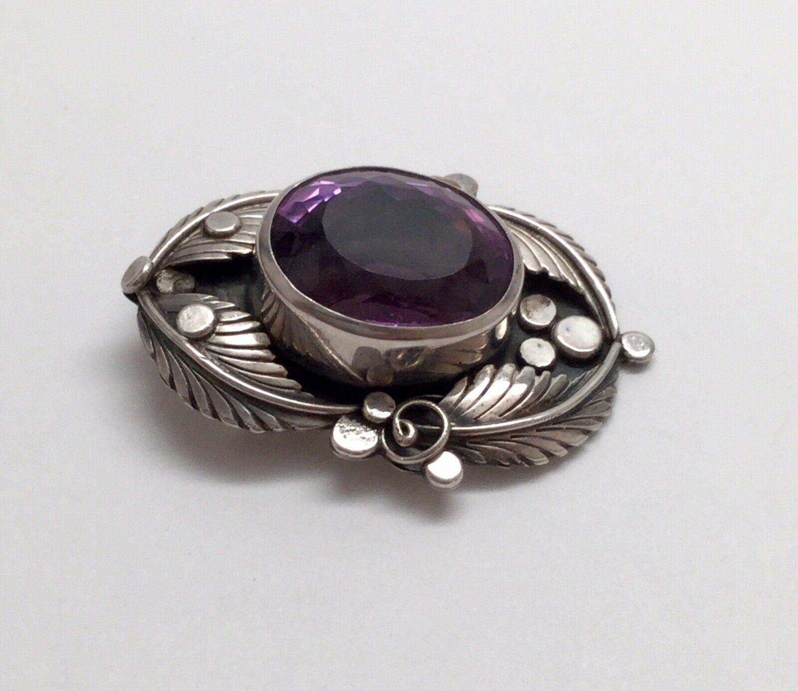 Native American E. Billy Sterling Silver Amethyst Pendant In Good Condition In Washington Depot, CT