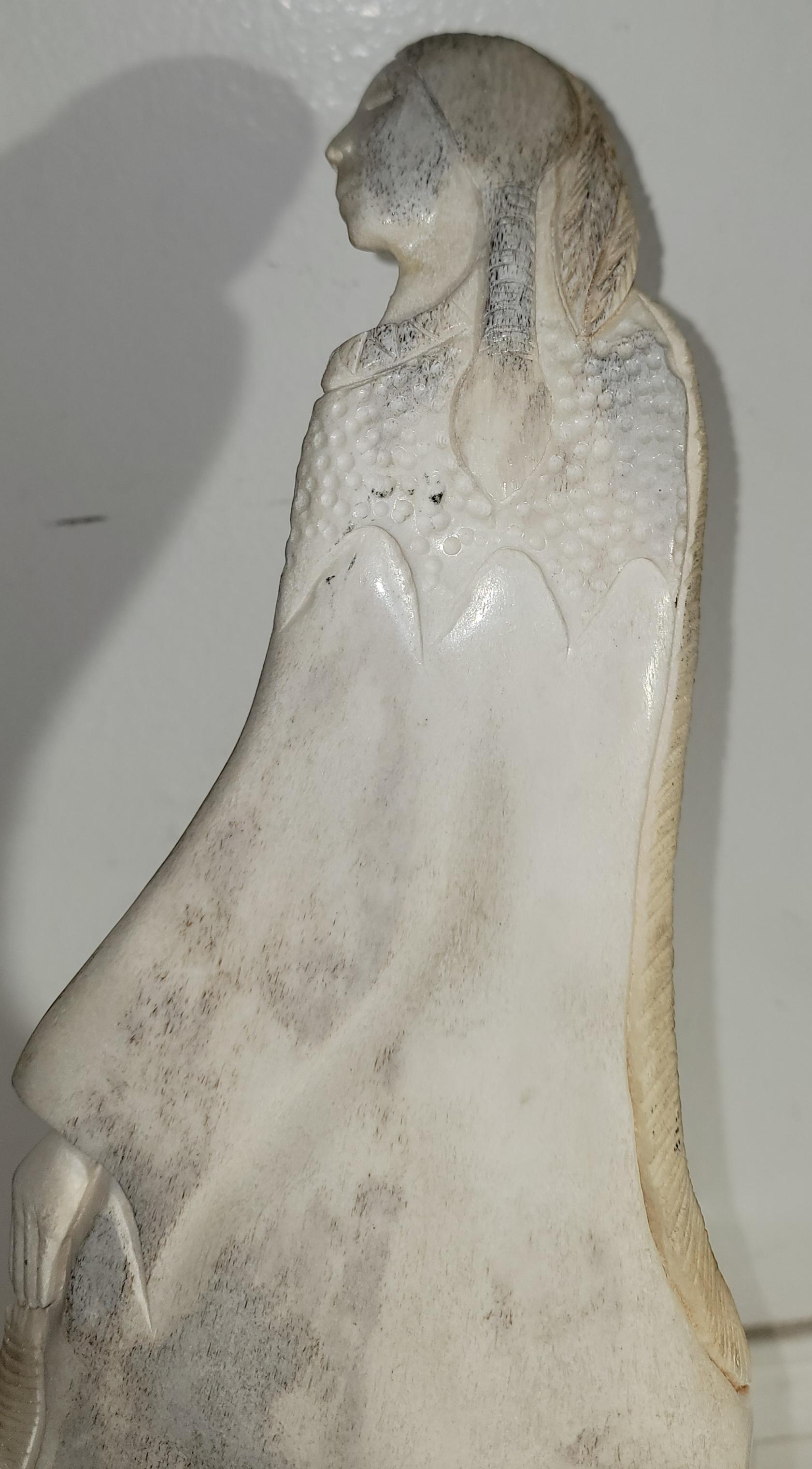 Américain Sculpture d'Indes amérindiennes par Clye Drew, 1953 en vente