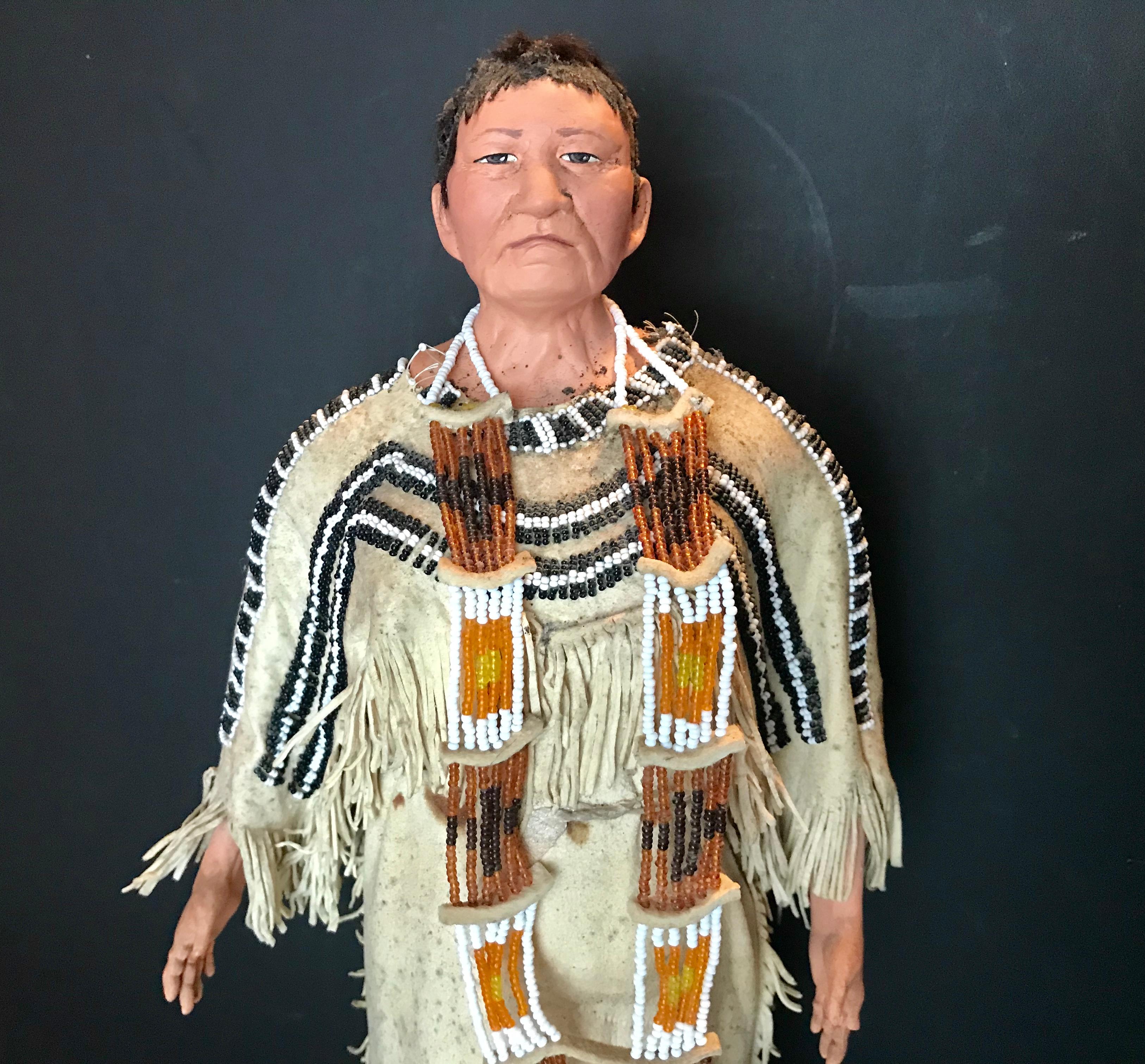 Native American Indian Doll with Traditional Lakota Sioux Cherokee Wedding Dress 5
