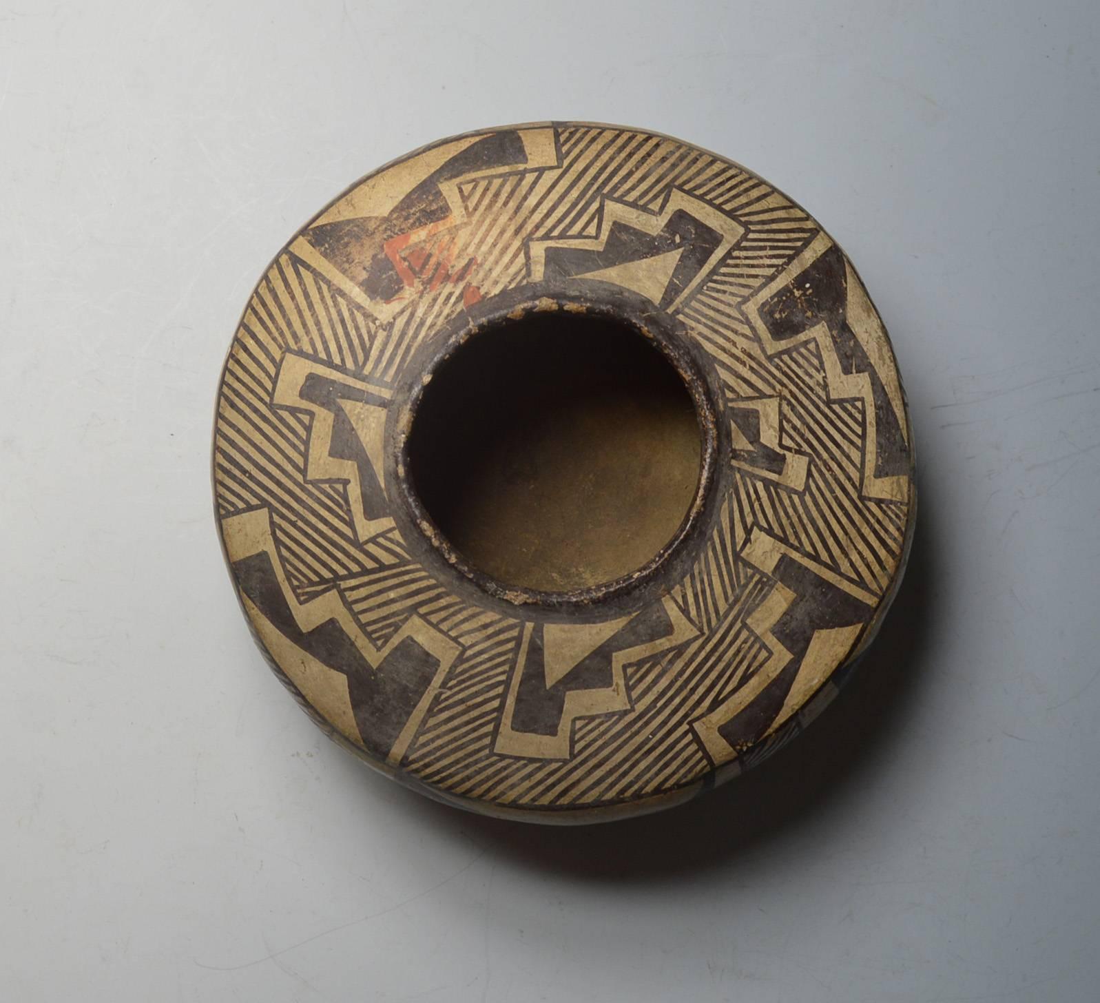 antique zuni pottery