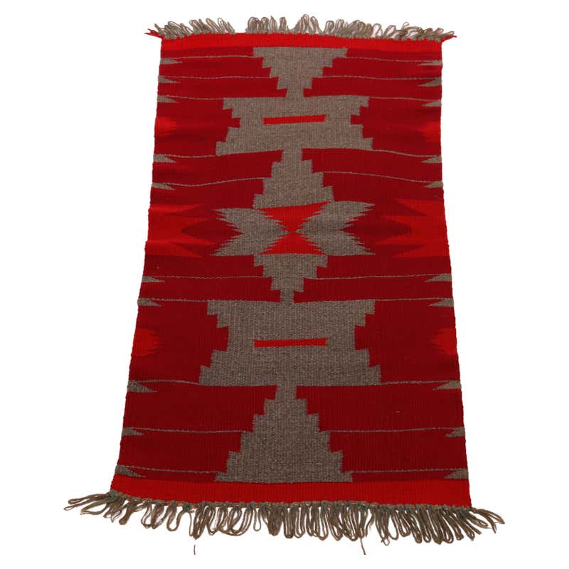 1940s Modern Native American Navajo Handwoven Wool Rug With Natural 1940s-modern-native-american-navajo-handwoven-wool-rug-with-natural