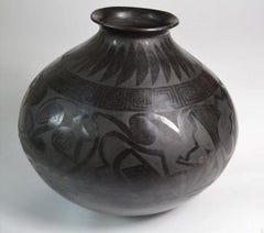 Native American Large Vintage Mata Ortiz Black on Black vase by Gloria Hernandez