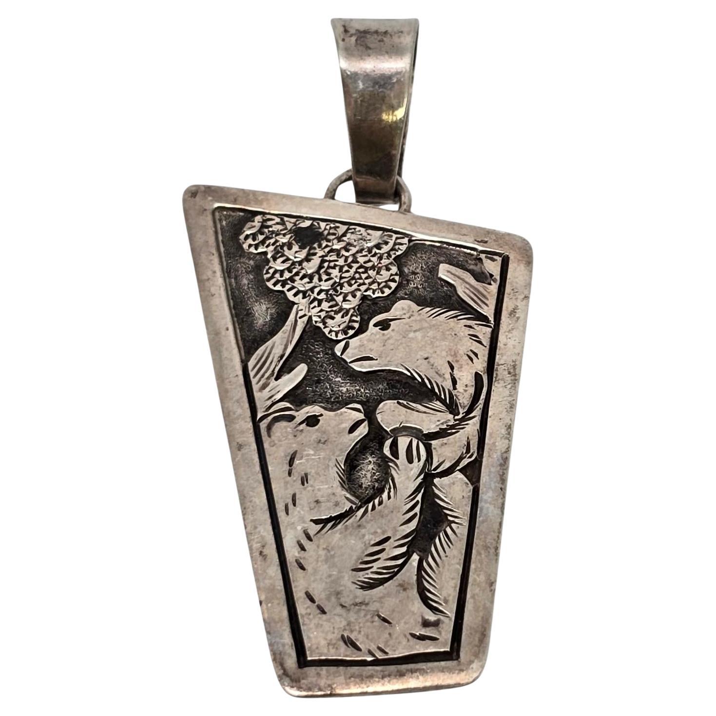 Native American Lloyd 
Floyd Becenti Jr. Sterling Silver Bear Pendant #19115