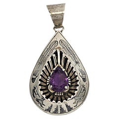 Colgante de lágrima de amatista de plata de ley #20078 del nativo americano Mark Yazzie