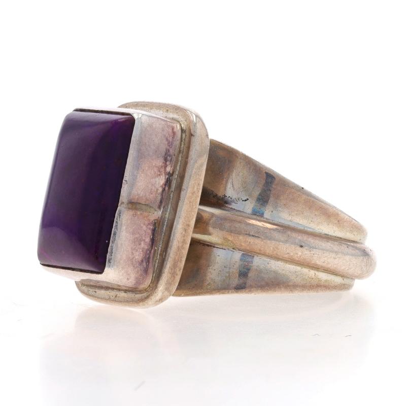 Native American Mike Smith Navajo Sugilite Solitaire Ring Sterling 925 Rect Cab In Excellent Condition In Greensboro, NC
