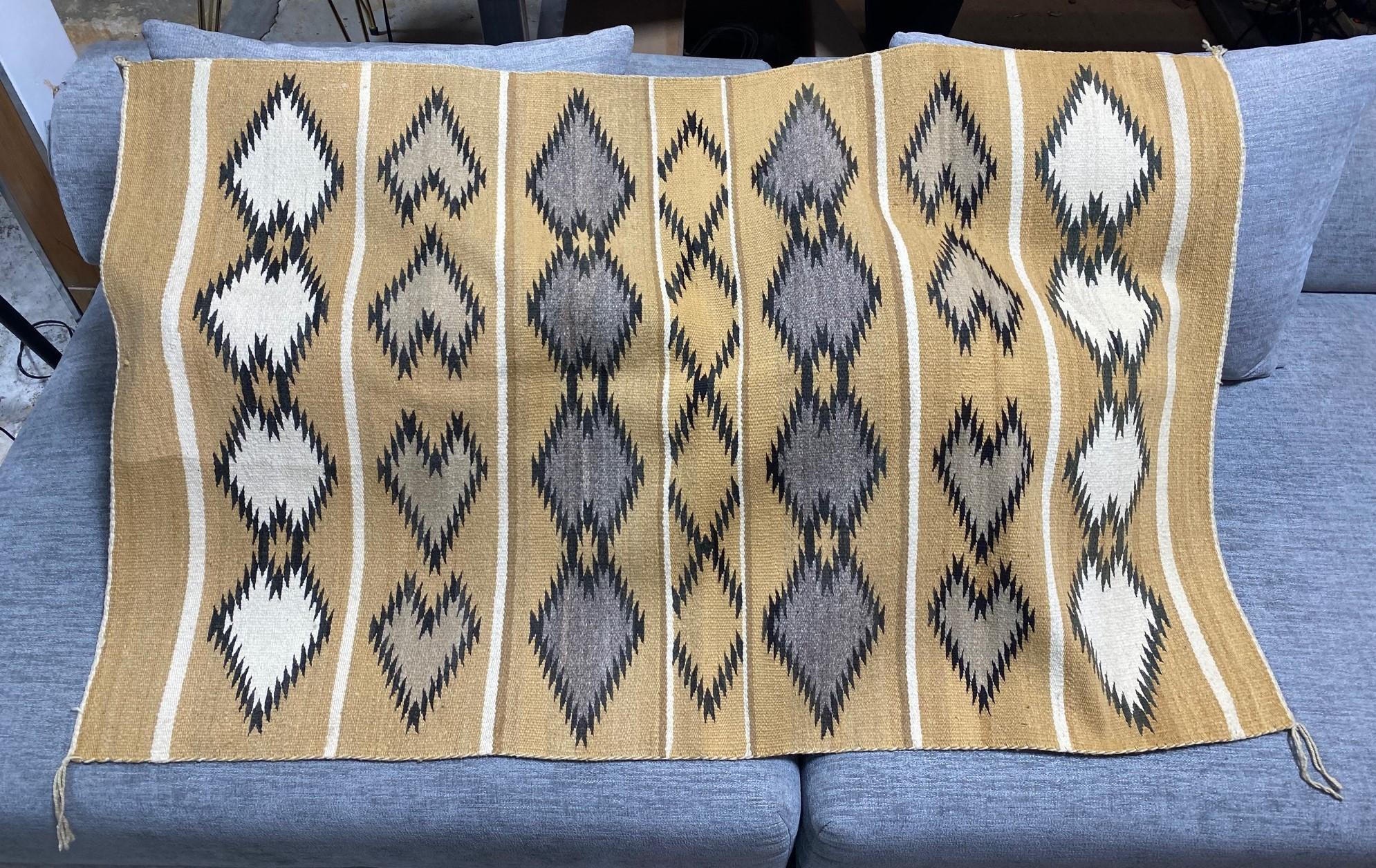 Native American Navajo Antique Vintage Geometric Handwoven Wool Rug Blanket For Sale 10