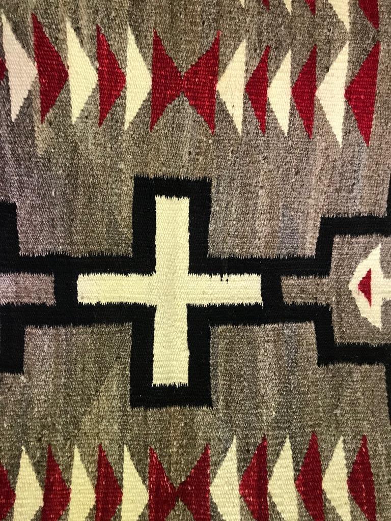 Native American Navajo Crystal Region Handwoven Storm Pattern Rug, circa 1930s In Good Condition In Studio City, CA