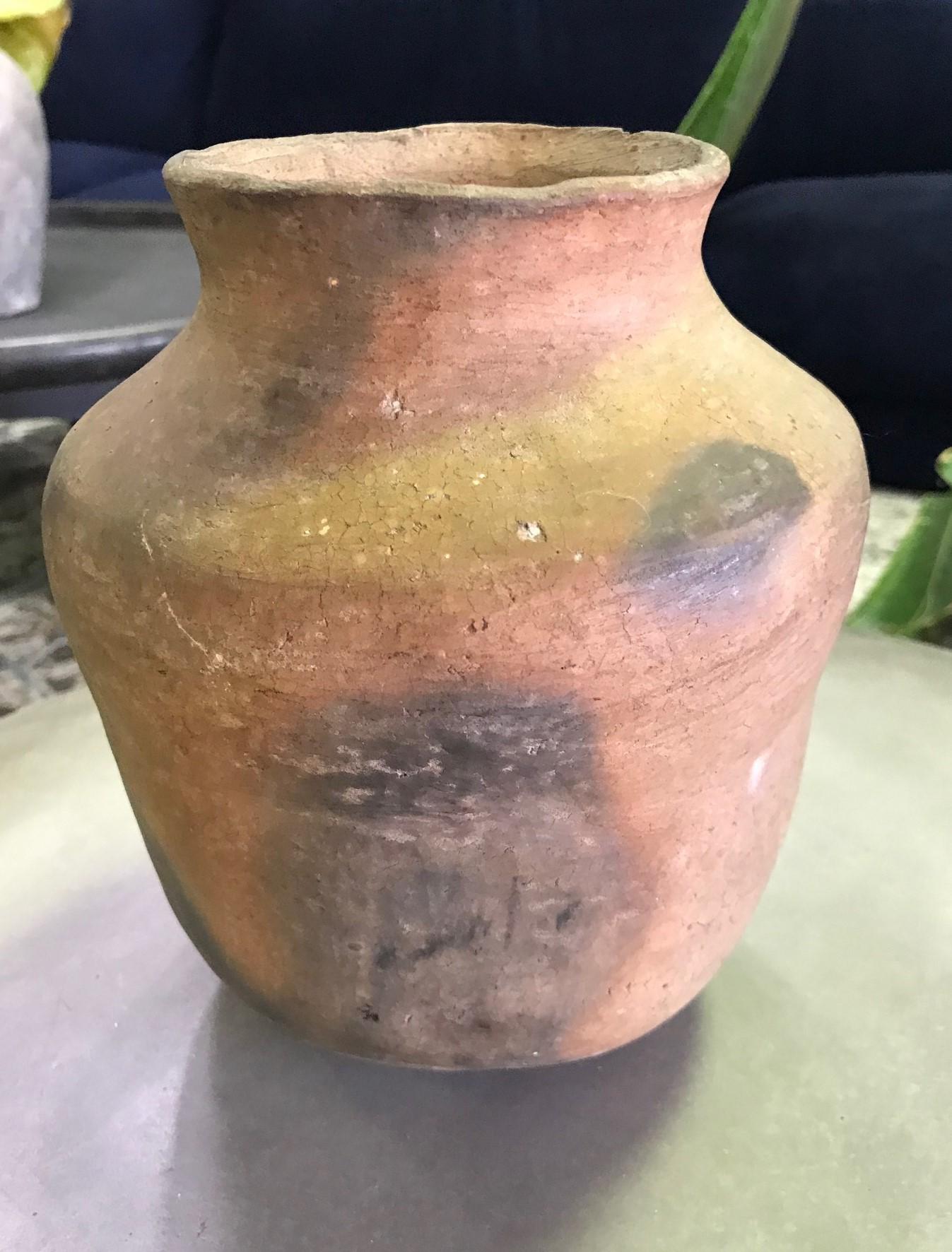 Terracotta Native American Navajo Hand Built Ceramic Pottery Vase Pot Jar, 19th Century