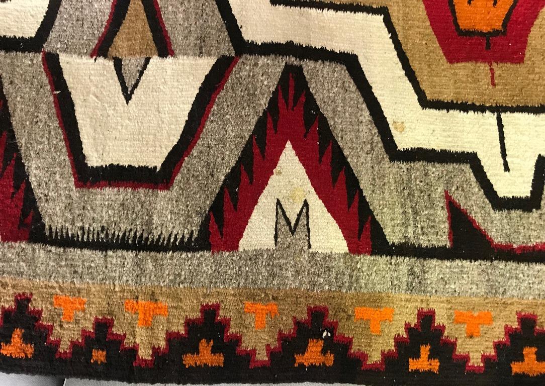 Native American Navajo Handwoven Rug Blanket In Good Condition In Studio City, CA