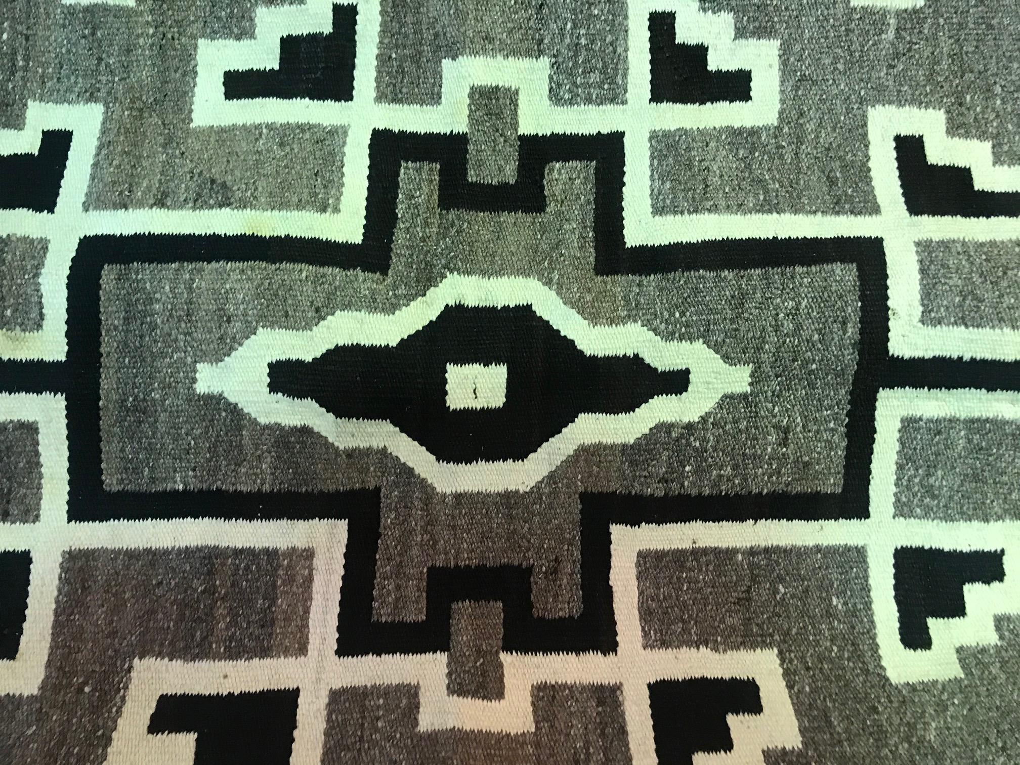 Hand-Woven Native American Navajo Handwoven Green, Beige and Brown Rug Blanket For Sale