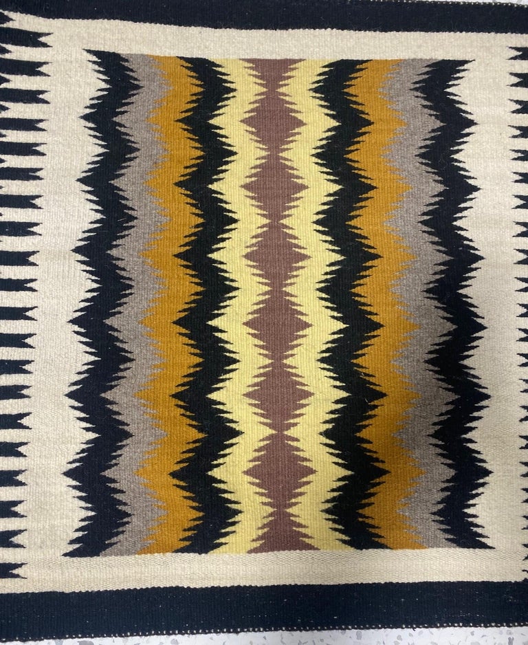 20th Century Native American Navajo Handwoven Wool Geometric Rug Mat For Sale