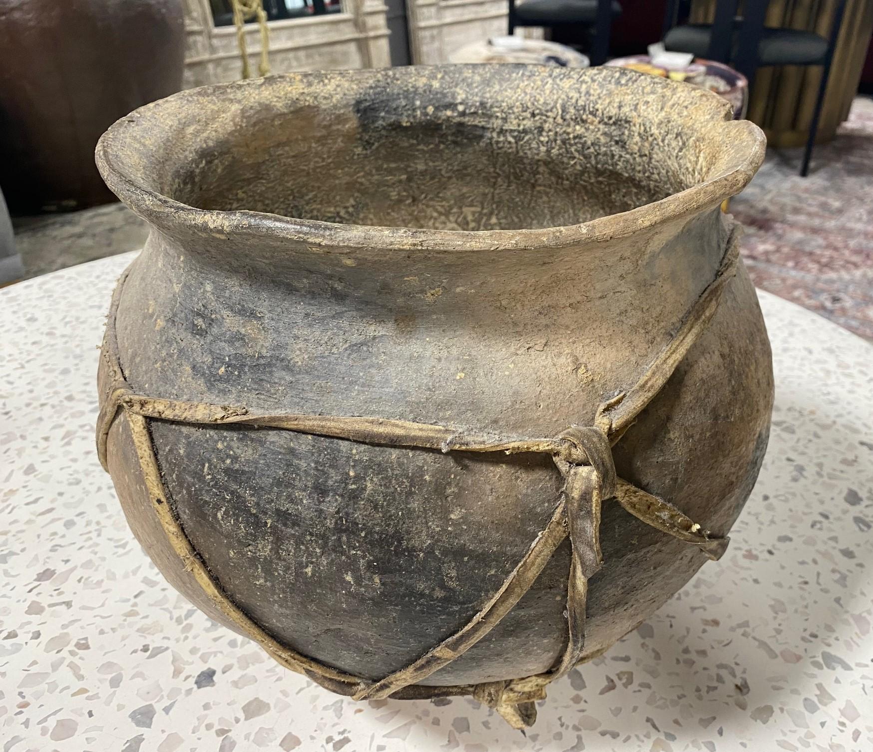 Native American Navajo Indian Hand Built Clay Pottery Bowl Jar Pot, 19th Century 5