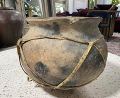 Native American Navajo Indian Hand Built Clay Pottery Bowl Jar Pot, 19th Century