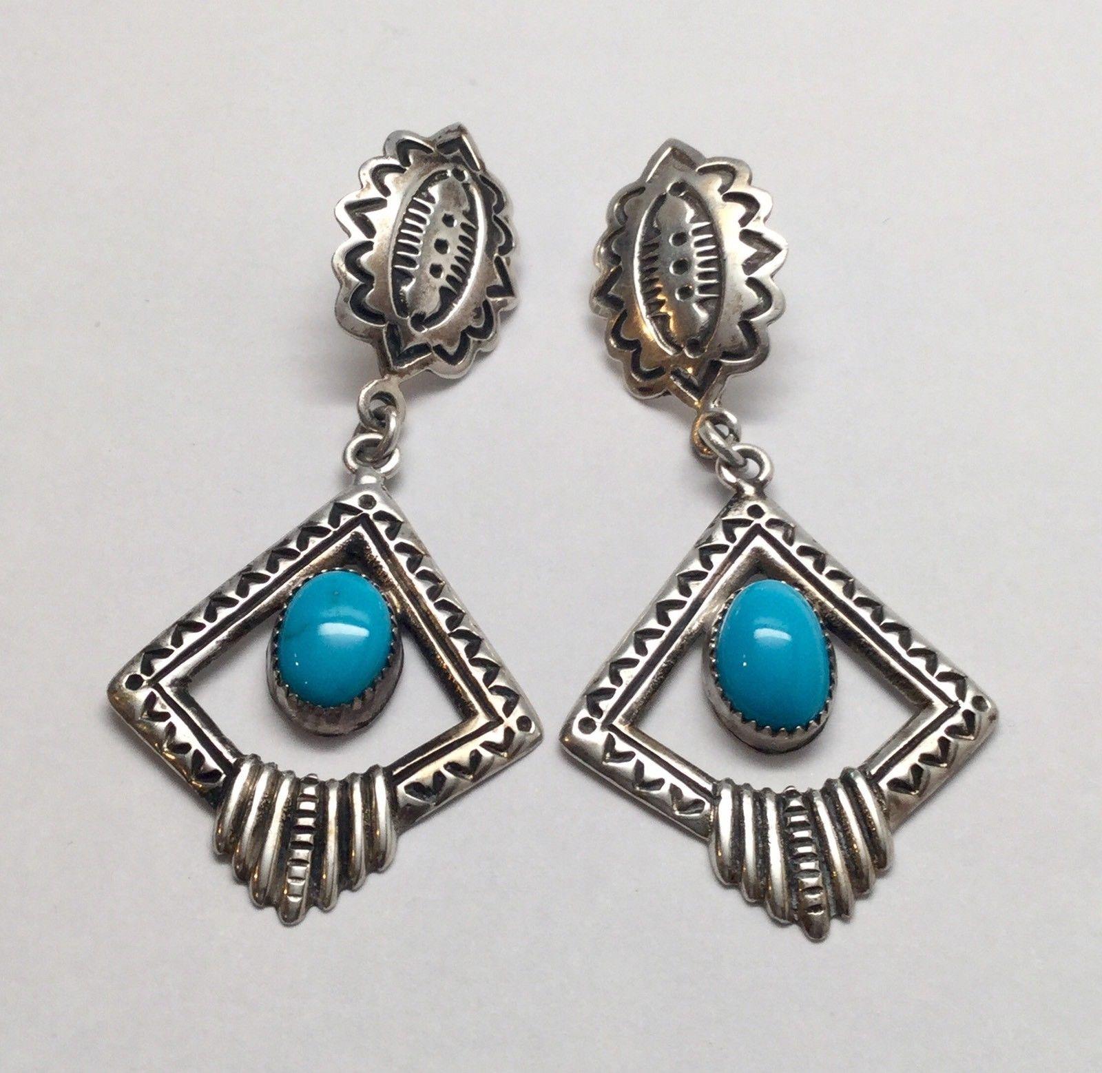 Native American Navajo Randall Tom Sterling Silver Turquoise Dangle Earrings In Good Condition In Washington Depot, CT
