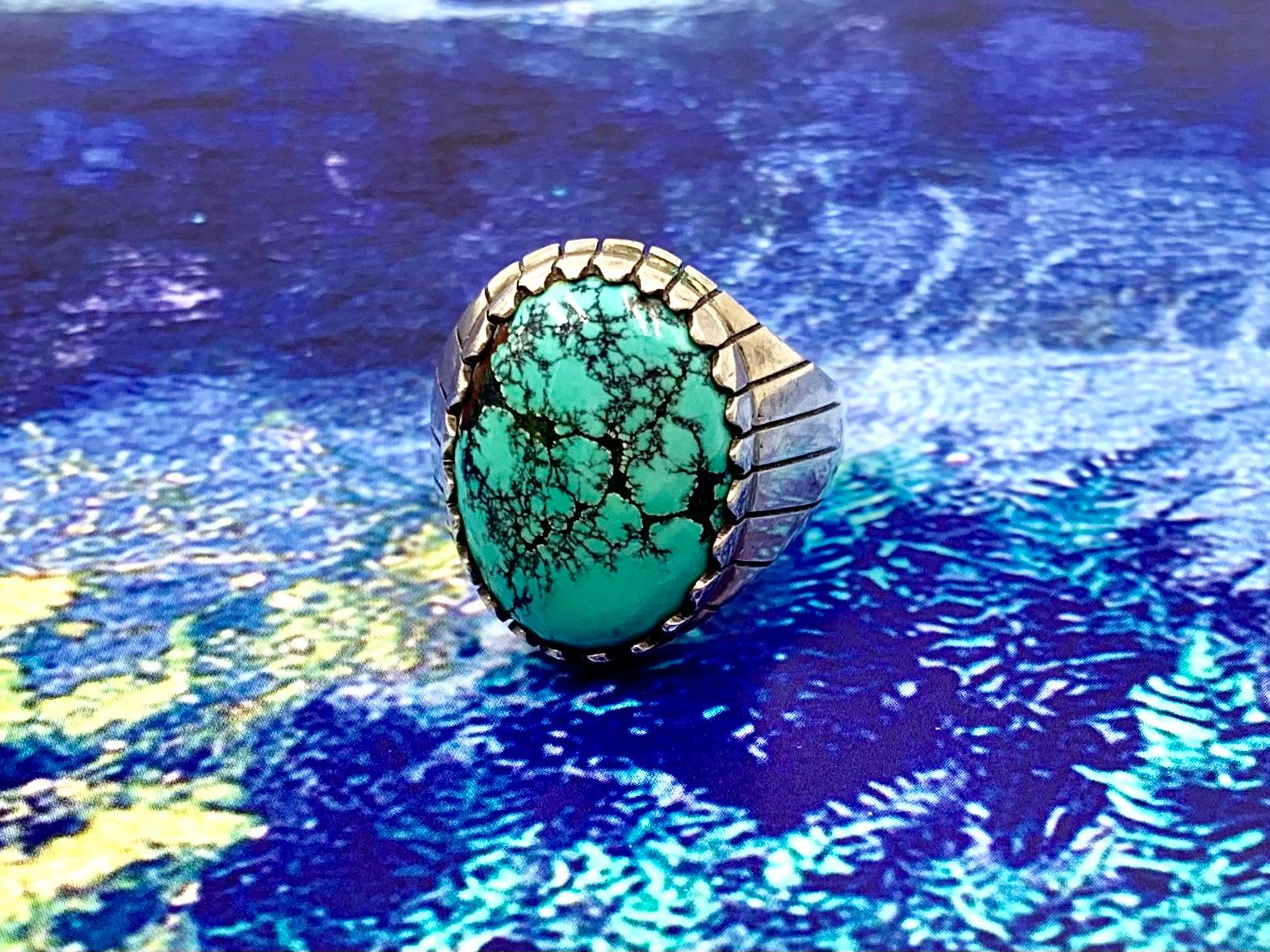 Native American Navajo Ray Jack Kingman Turquoise Sterling Silver Signet Ring In Good Condition For Sale In New York, NY
