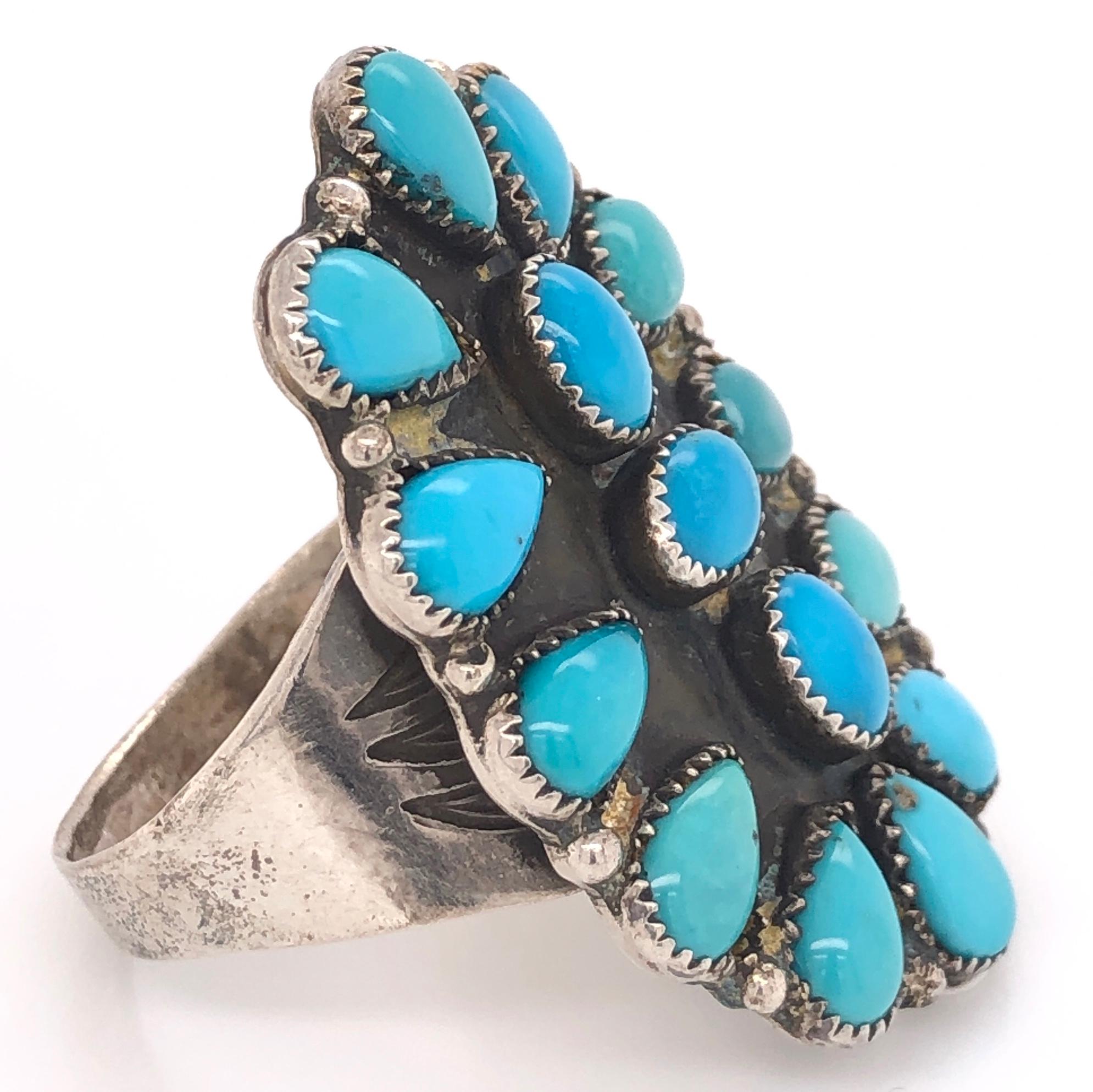Stunning and highly desirable Native American Zuni Navajo 925 Sterling Silver large Men’s Petti Point Ring featuring multi Turquoise nuggets in beautifully crafted frame. Size 15, measuring approx.  1.75