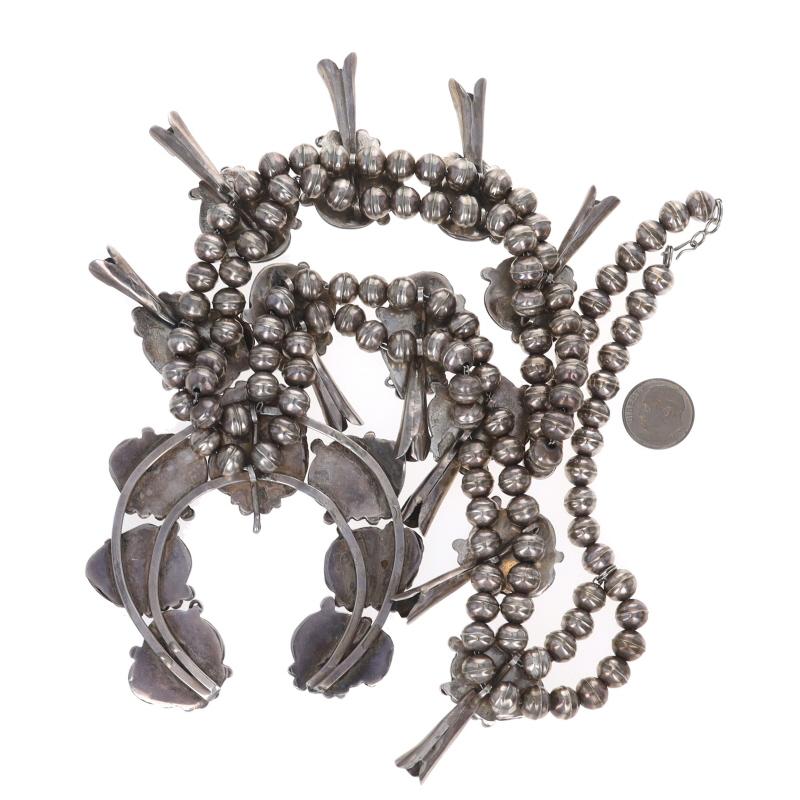 Taglio misto Collana con fiori di zucca vintage in turchese Navajo - 925 in vendita