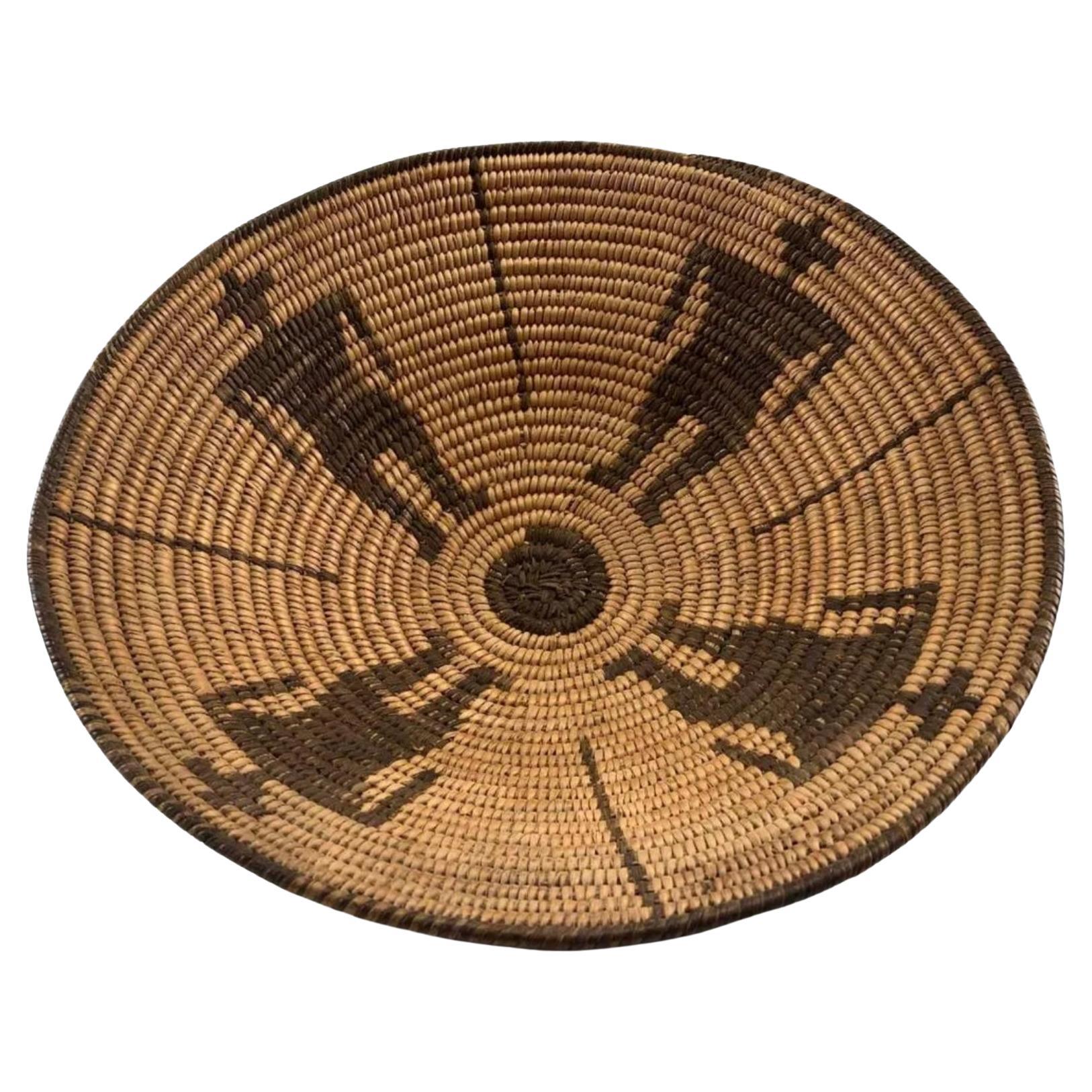 Native American Pima Basket with Geometric Figural Motif For Sale