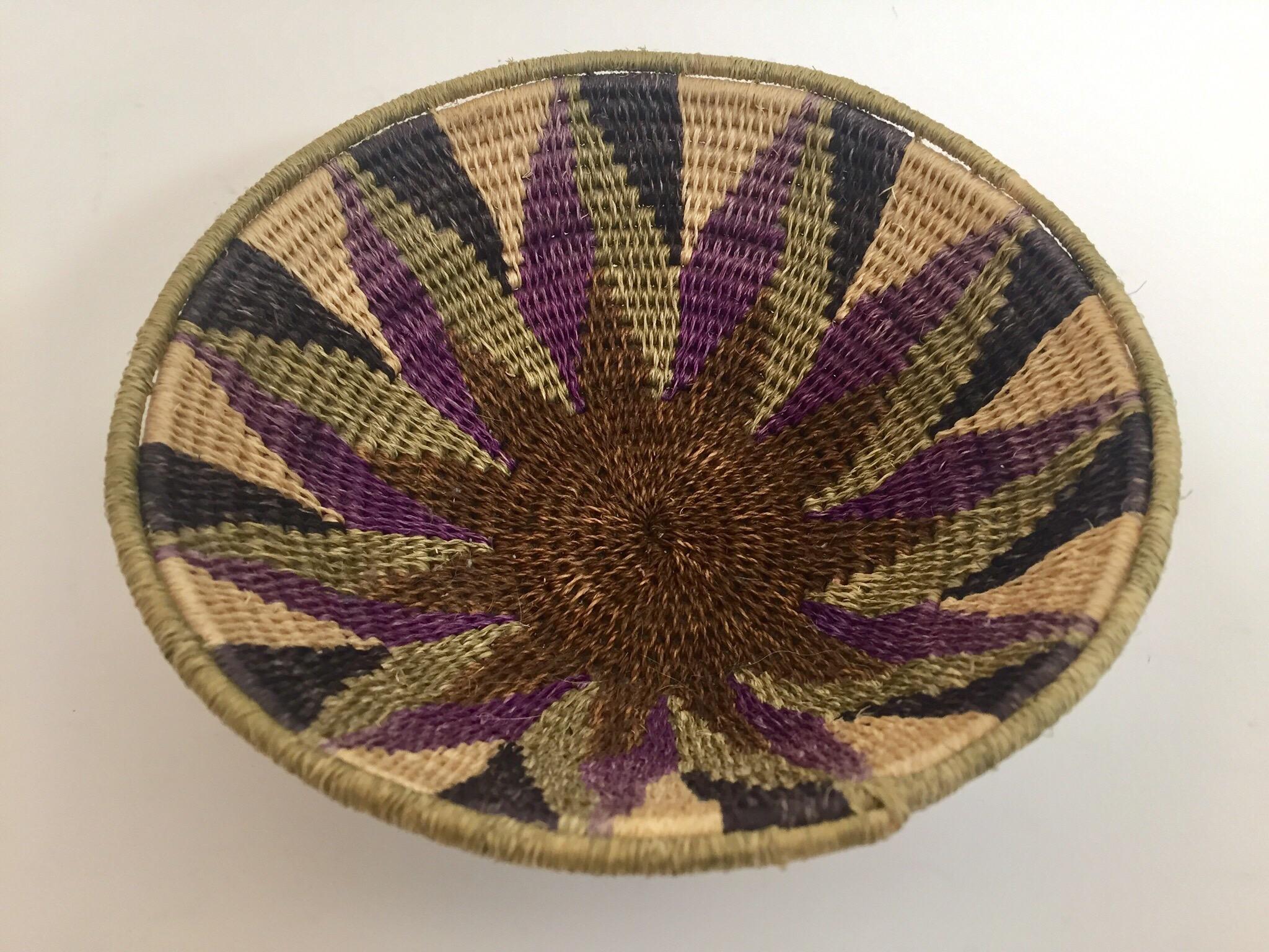 African Polychrome Seagrass and Silk Woven Basket In Good Condition In North Hollywood, CA