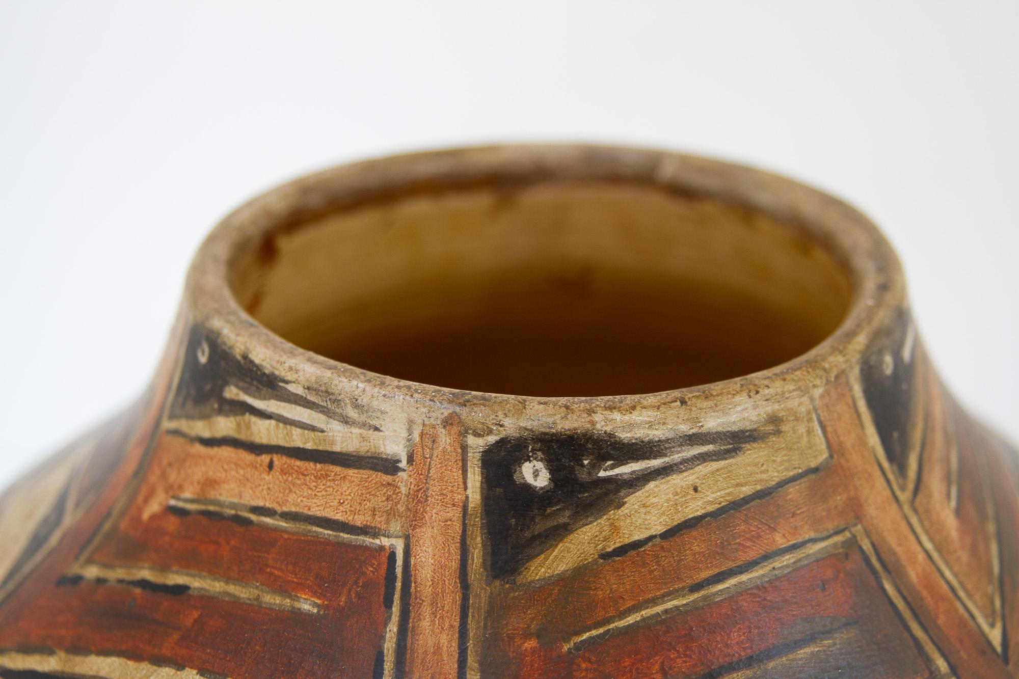 Mid-20th Century Native American Pueblo Olla Pottery, 1930s.