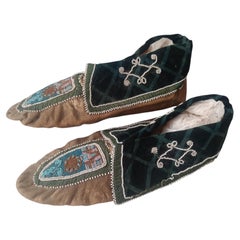 Native American Rare Antique Eastern Woodlands Beaded Moccasins