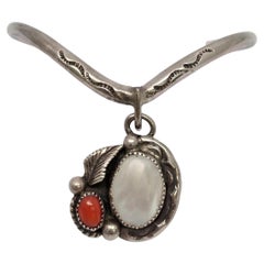 Bracciale a V d'argento dei nativi americani con pendaglio #19878