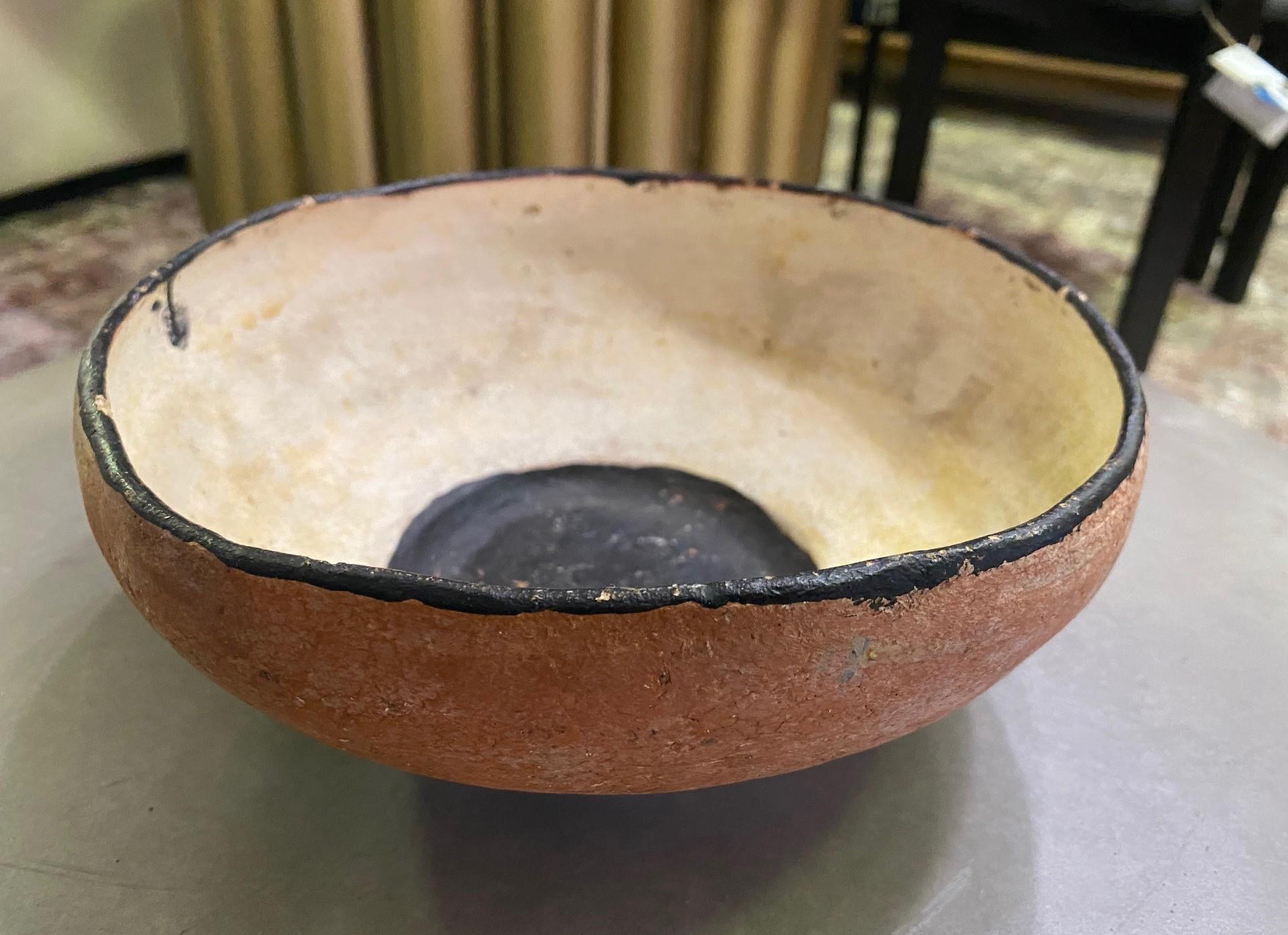 20th Century Native American Southwestern Hand Built Terracotta Pottery Blackened Center Bowl