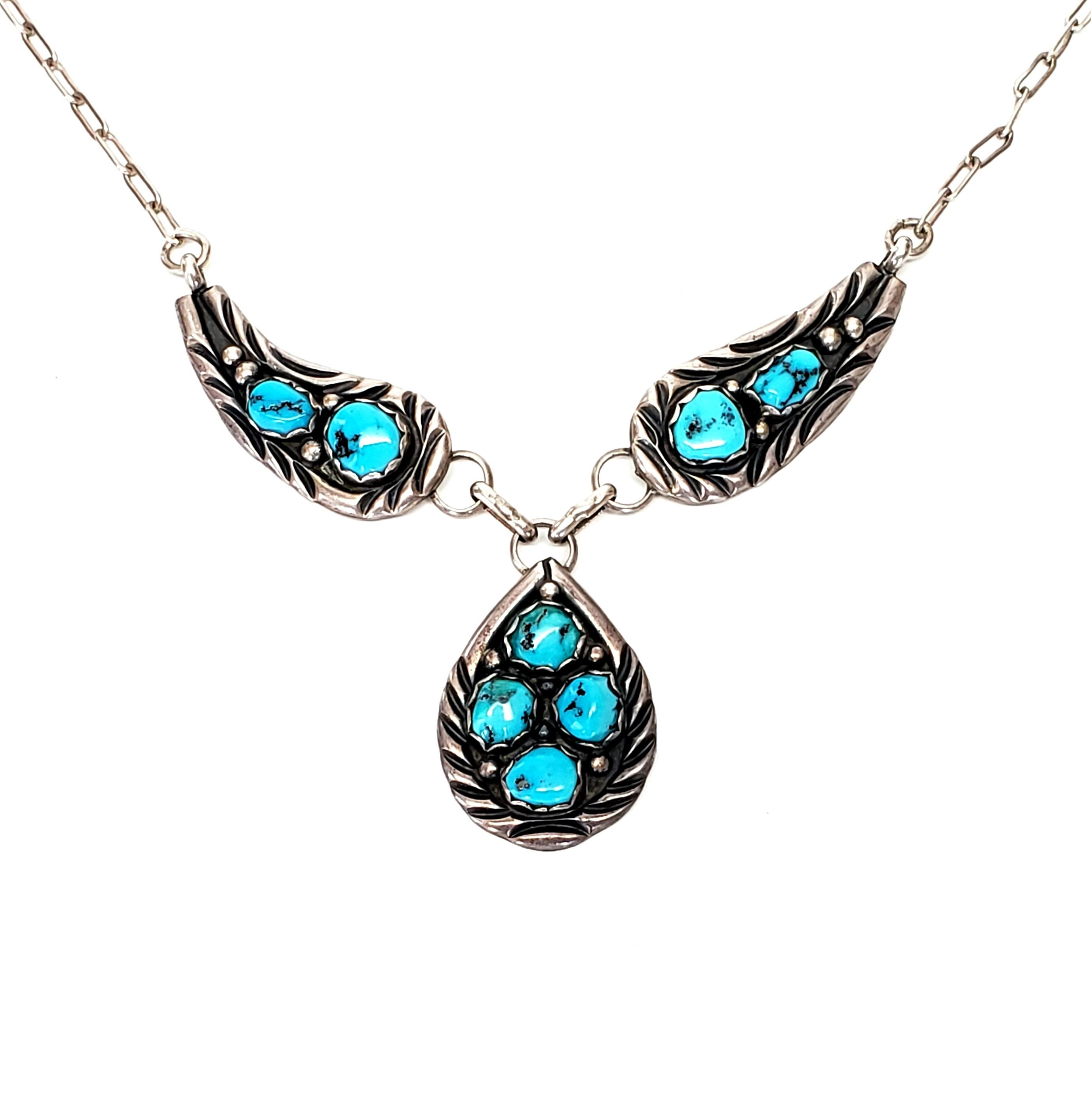 Native American Sterling Silver Turquoise Tear Drop Pendant Necklace In Good Condition In Washington Depot, CT