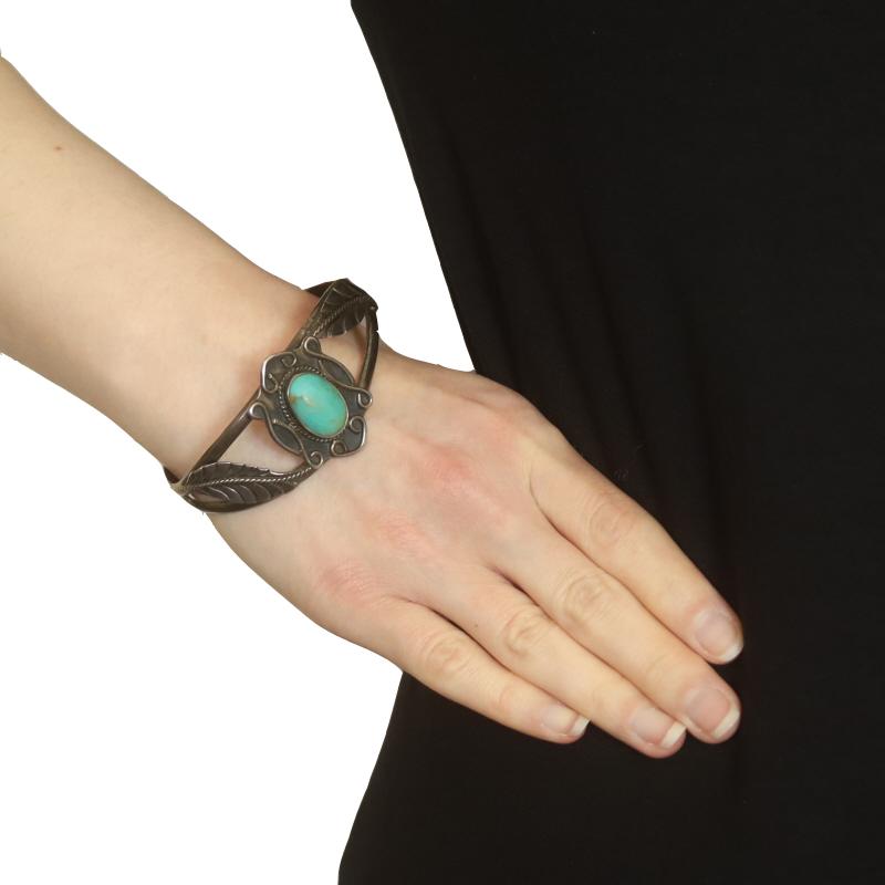 Nativo americano Bracciale con foglie di piume di turchese dei nativi americani 7 1/2