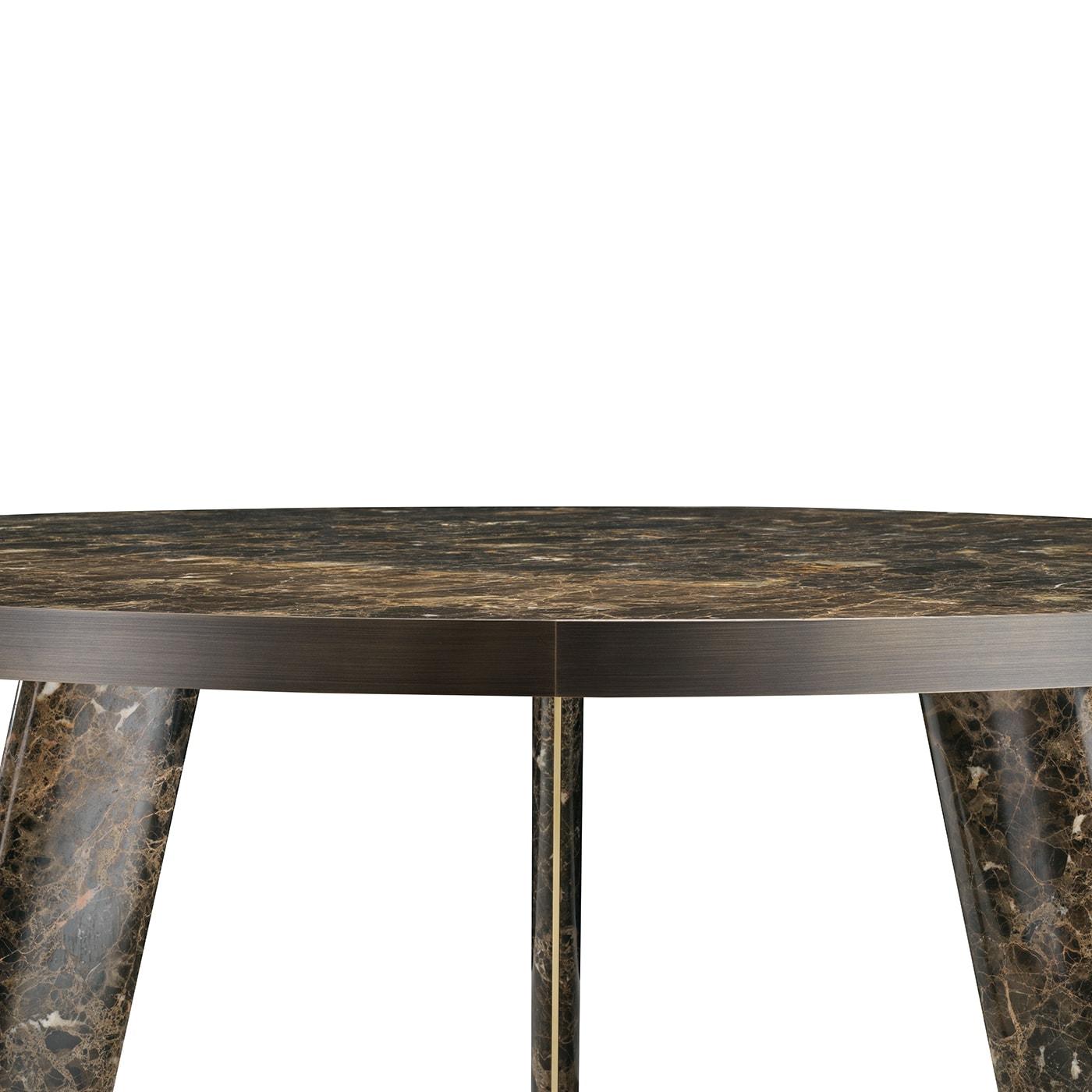 Native Dark Emperador Round Dining Table By Stefano Giovannoni In New Condition For Sale In Milan, IT