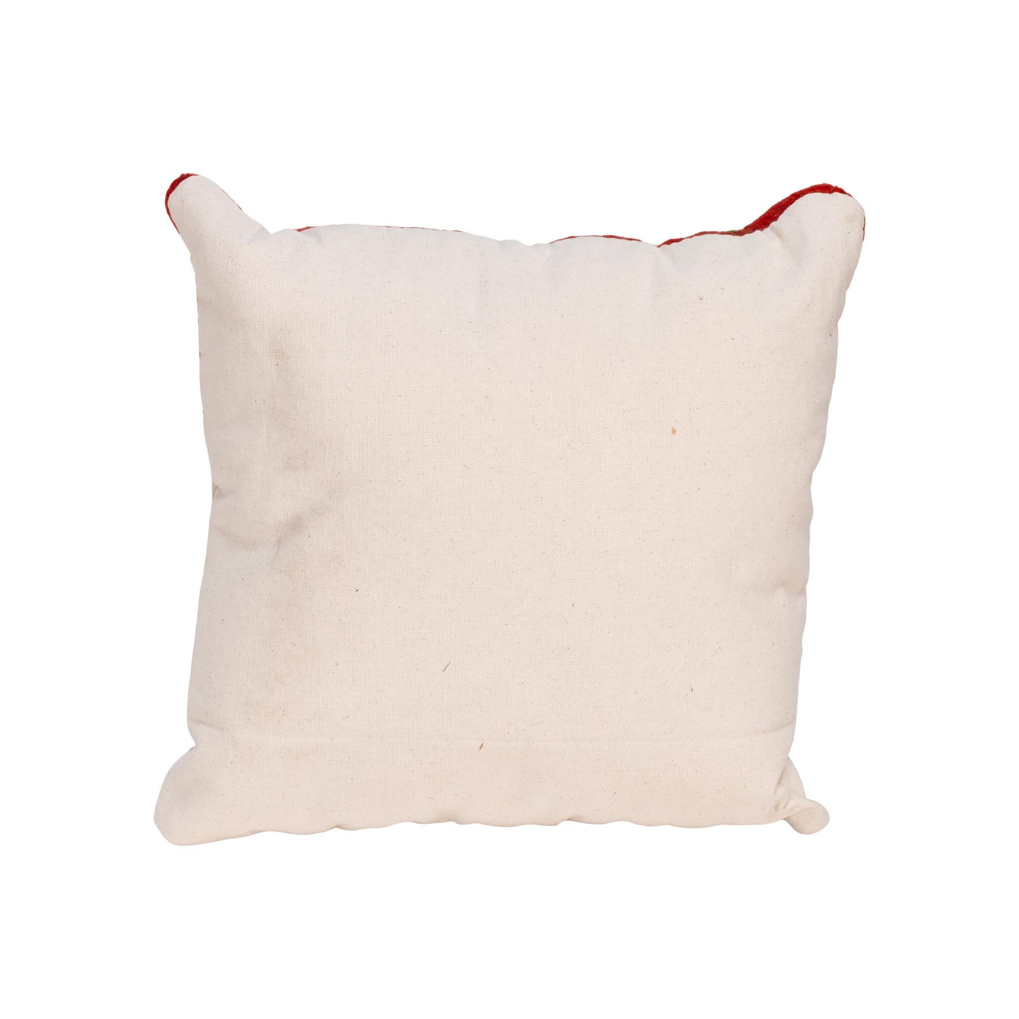 Almohada transicional nativa de la logia. Almohada hecha a mano con la parte delantera de tejido navajo de transición de 1880. Respaldado con lona. Con colores naturales teñidos de crema, rojo, marrón y verde.

Propiedad y gestión familiar
La