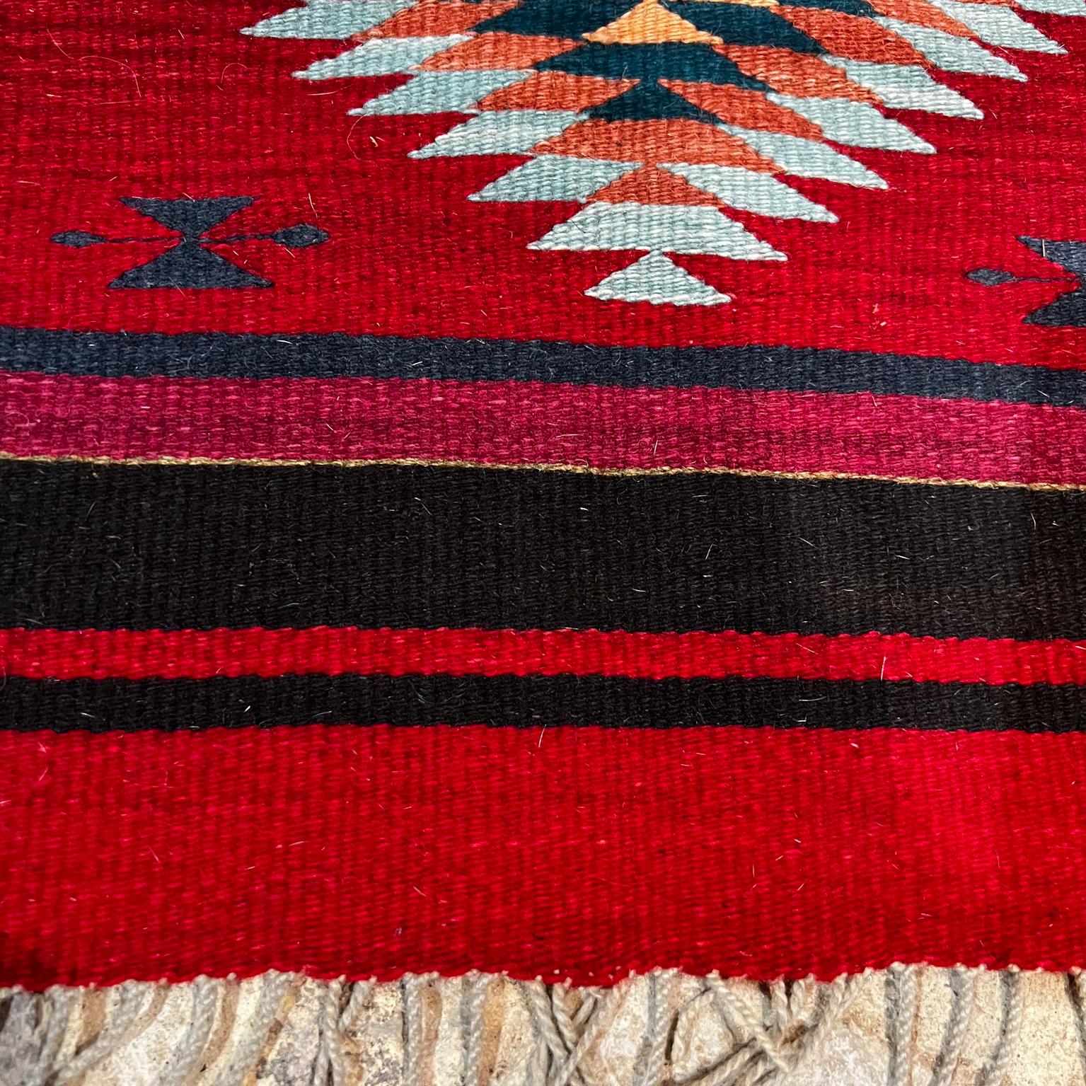 Style Zapotec Wall Art Tapestry Colorful Black Pink Red Mexico In Good Condition For Sale In Chula Vista, CA