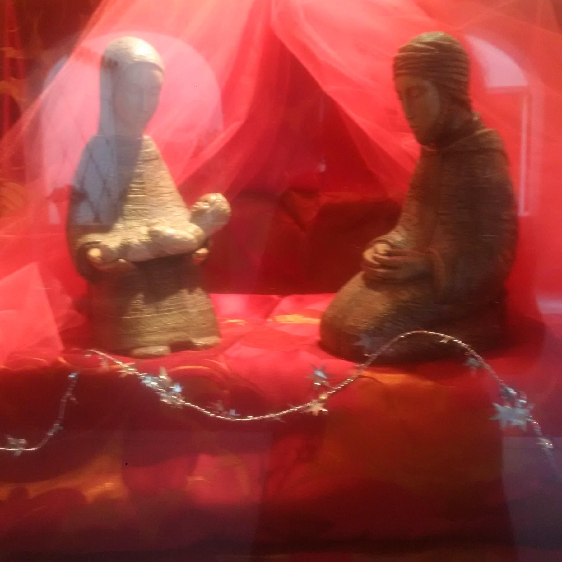 Nativity Set, Mary and Joseph and Jesus In Excellent Condition For Sale In Palm Beach, FL