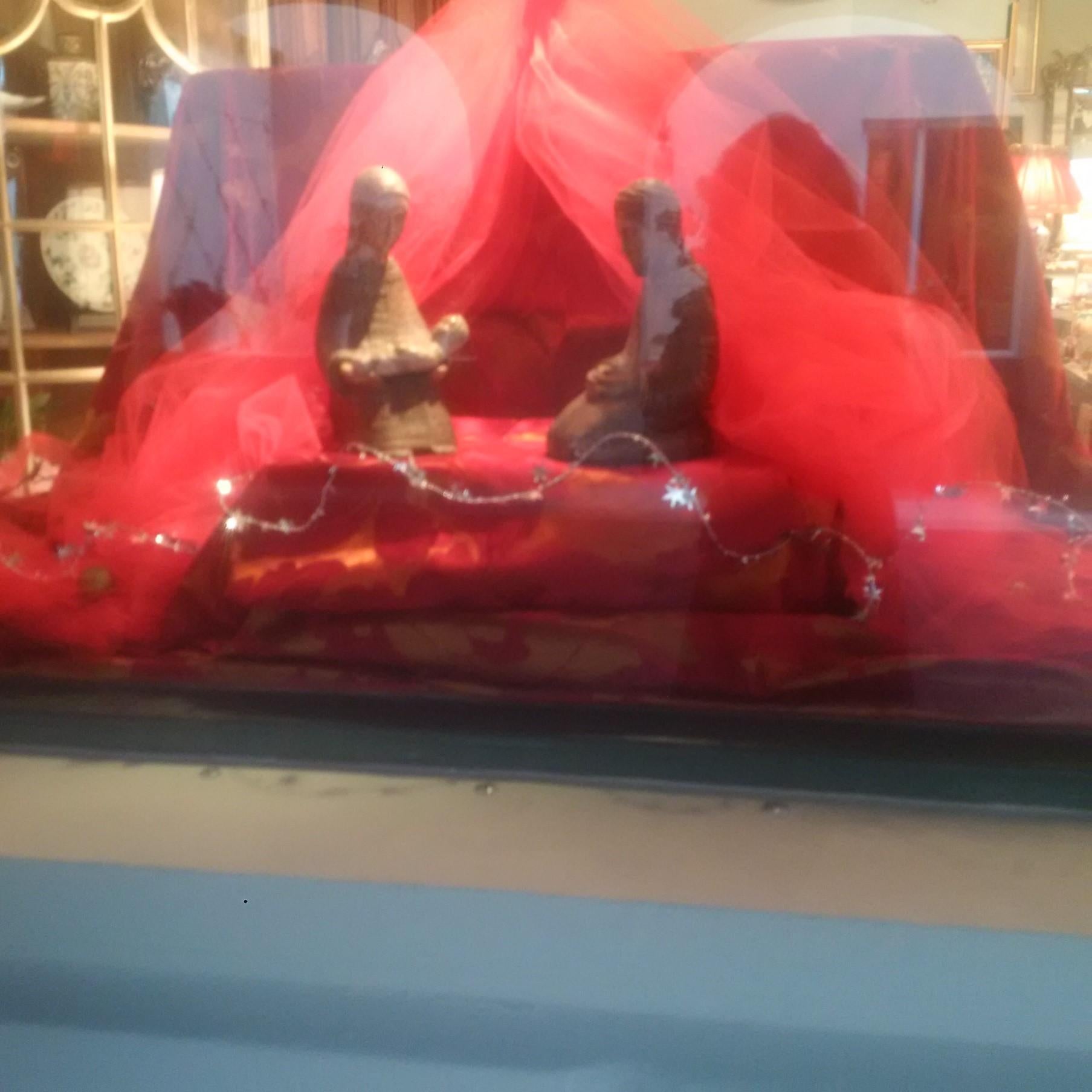 Mid-20th Century Nativity Set, Mary and Joseph and Jesus For Sale