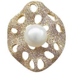 Natkina Bague en or jaune précieux avec perle naturelle de 5,17 carats et diamants blancs