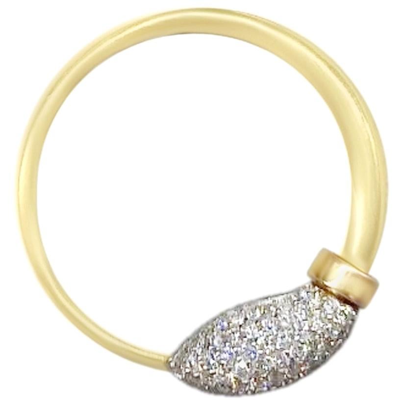 Ciondolo a forma di cerchio con diamante bianco Natkina in oro giallo 18 carati in vendita