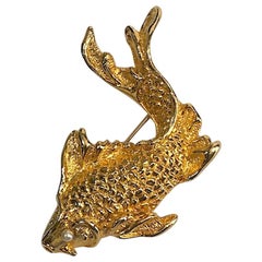 Vintage Natori 1980s Large Gold Fish Brooch