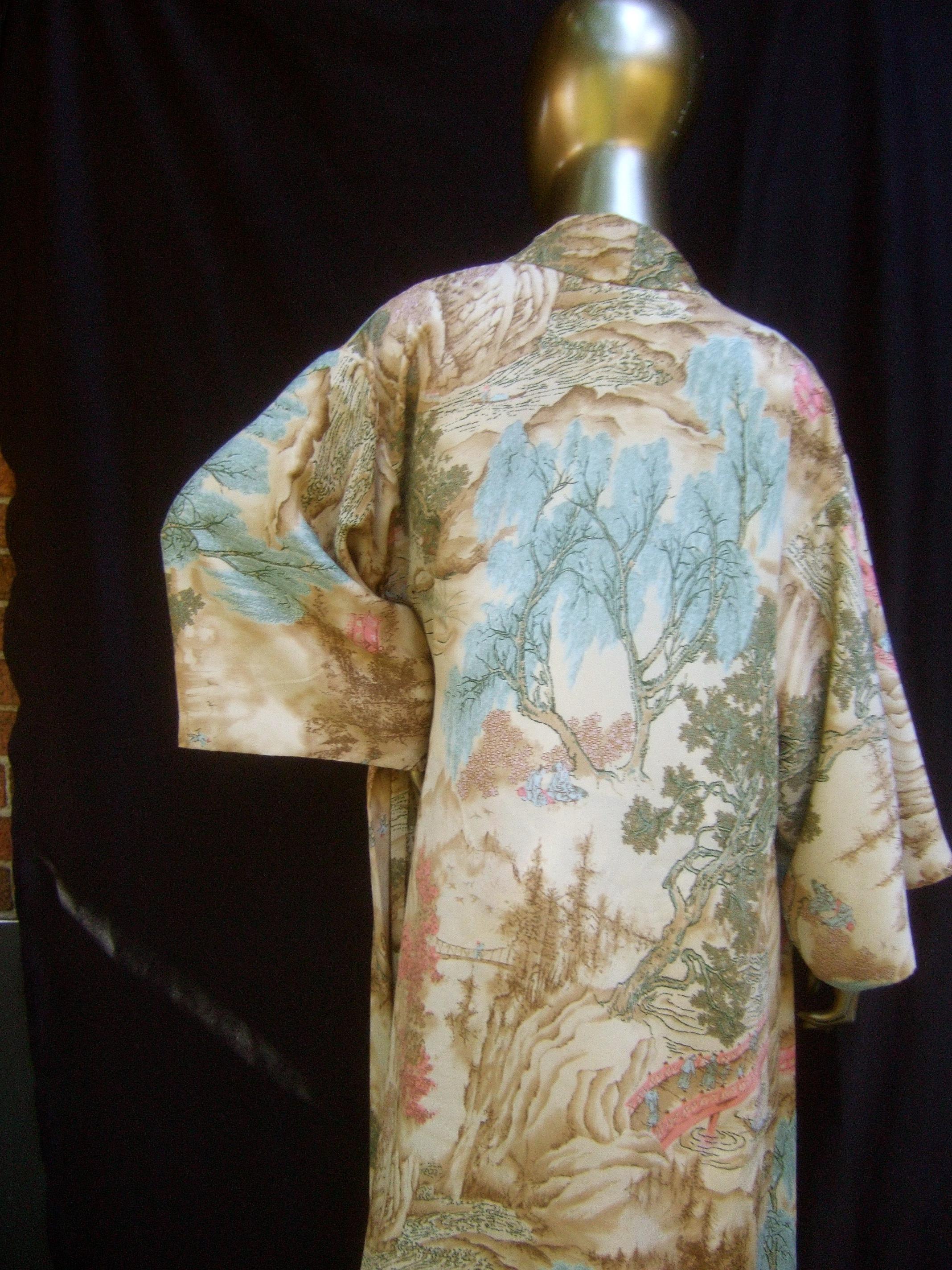 Natori Asian Print Peignoir Duster Robe & Slip Gown Ensemble  circa 1990s For Sale 4