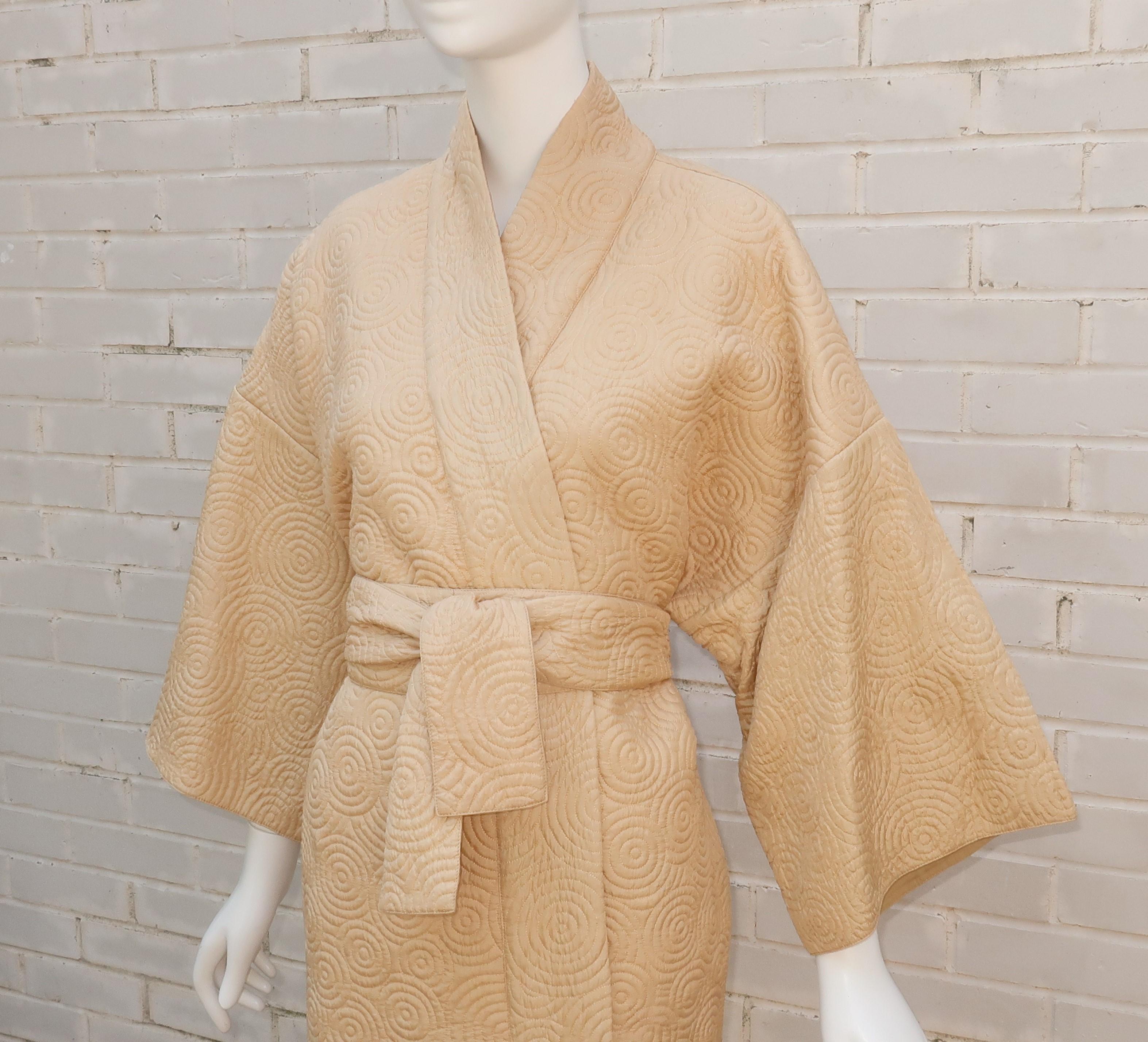 Natori Quilted Silk Kimono Style Robe In Good Condition For Sale In Atlanta, GA